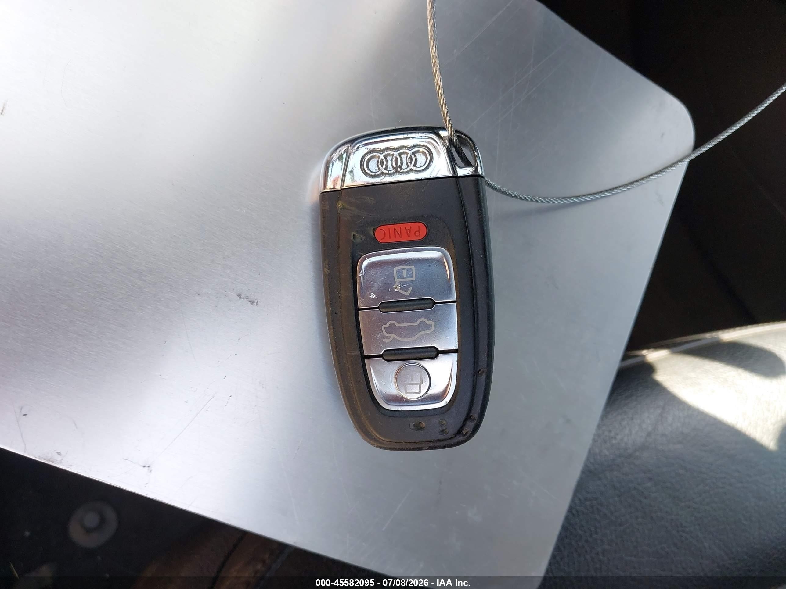2012 Audi A4 2.0t Premium Plus Silver vin: WAUFFAFL2CN008072