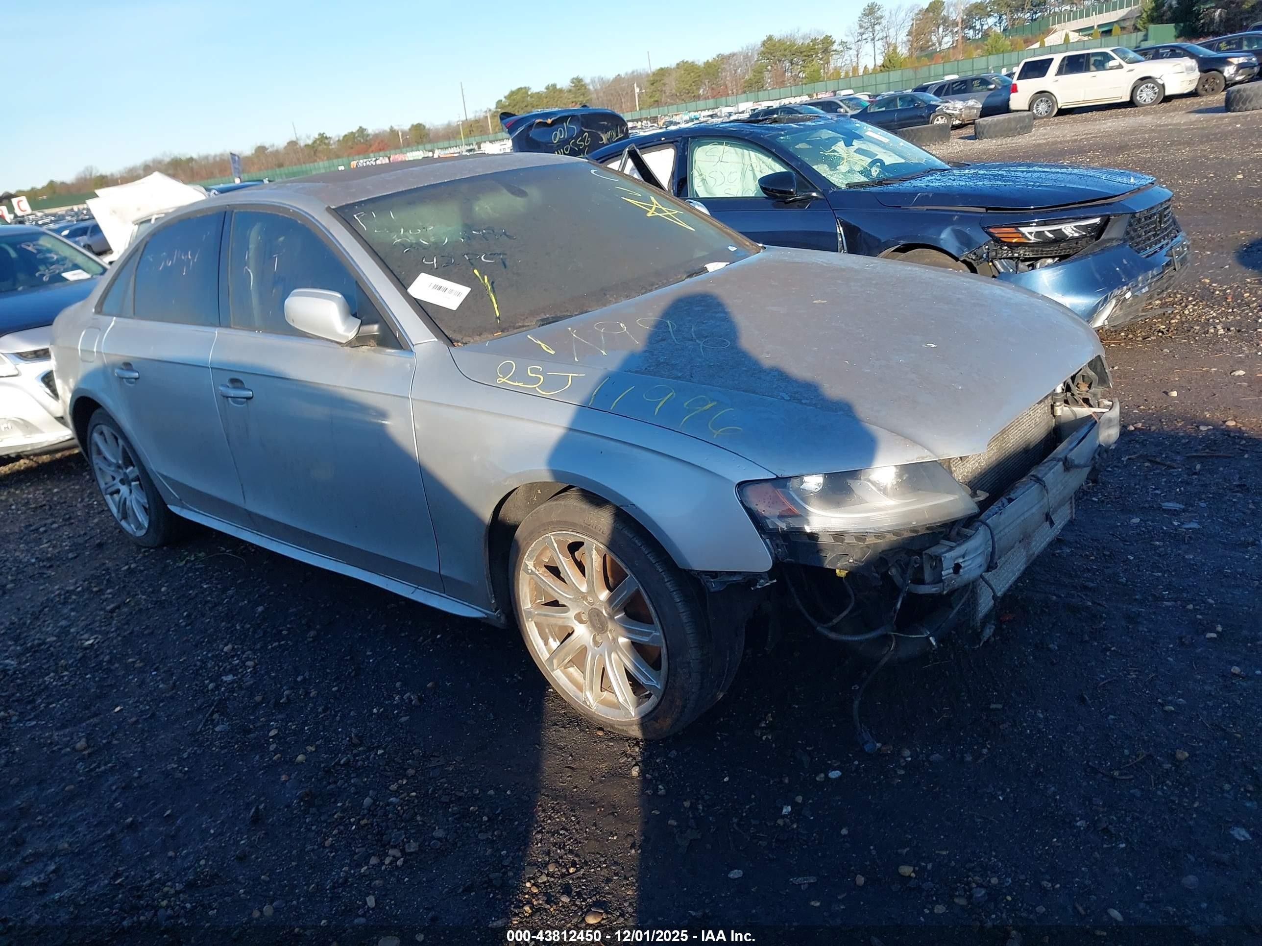 2012 Audi A4 2.0t Premium Gray vin: WAUFFAFL2CN015359