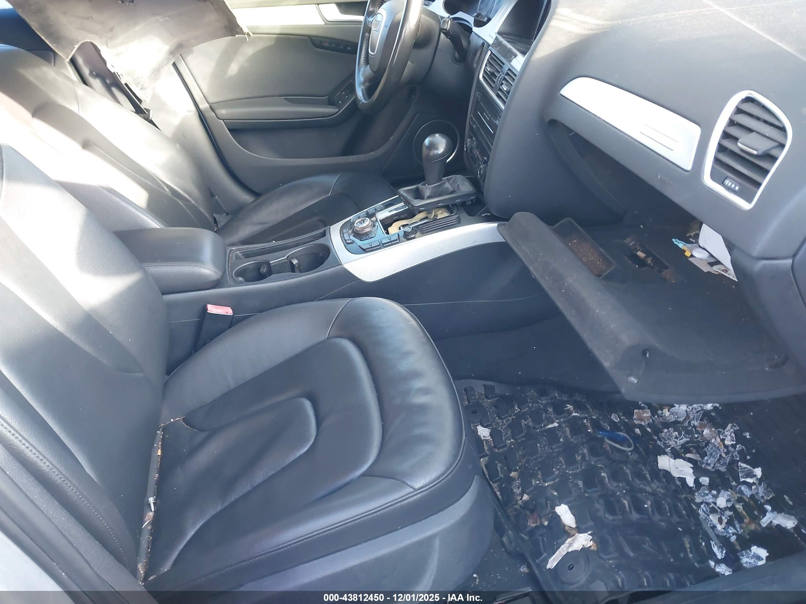 2012 Audi A4 2.0t Premium Gray vin: WAUFFAFL2CN015359