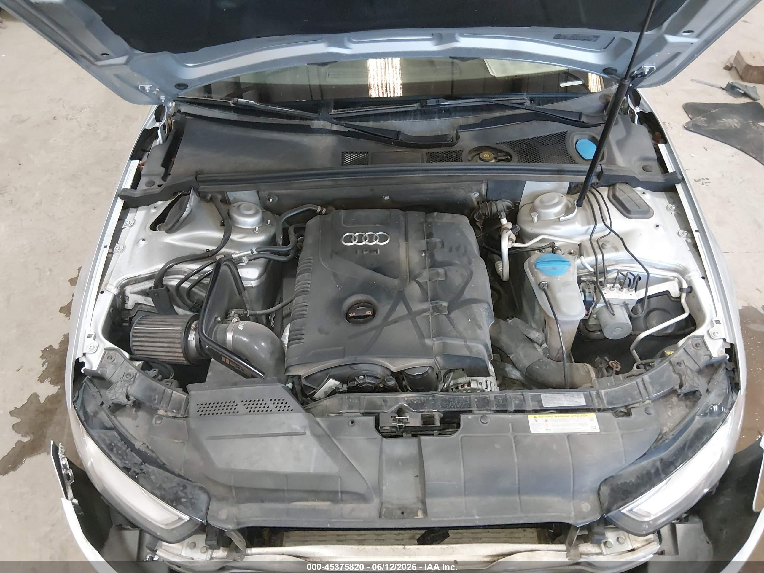 2013 Audi A4 2.0t Premium Silver vin: WAUFFAFL2DN004430