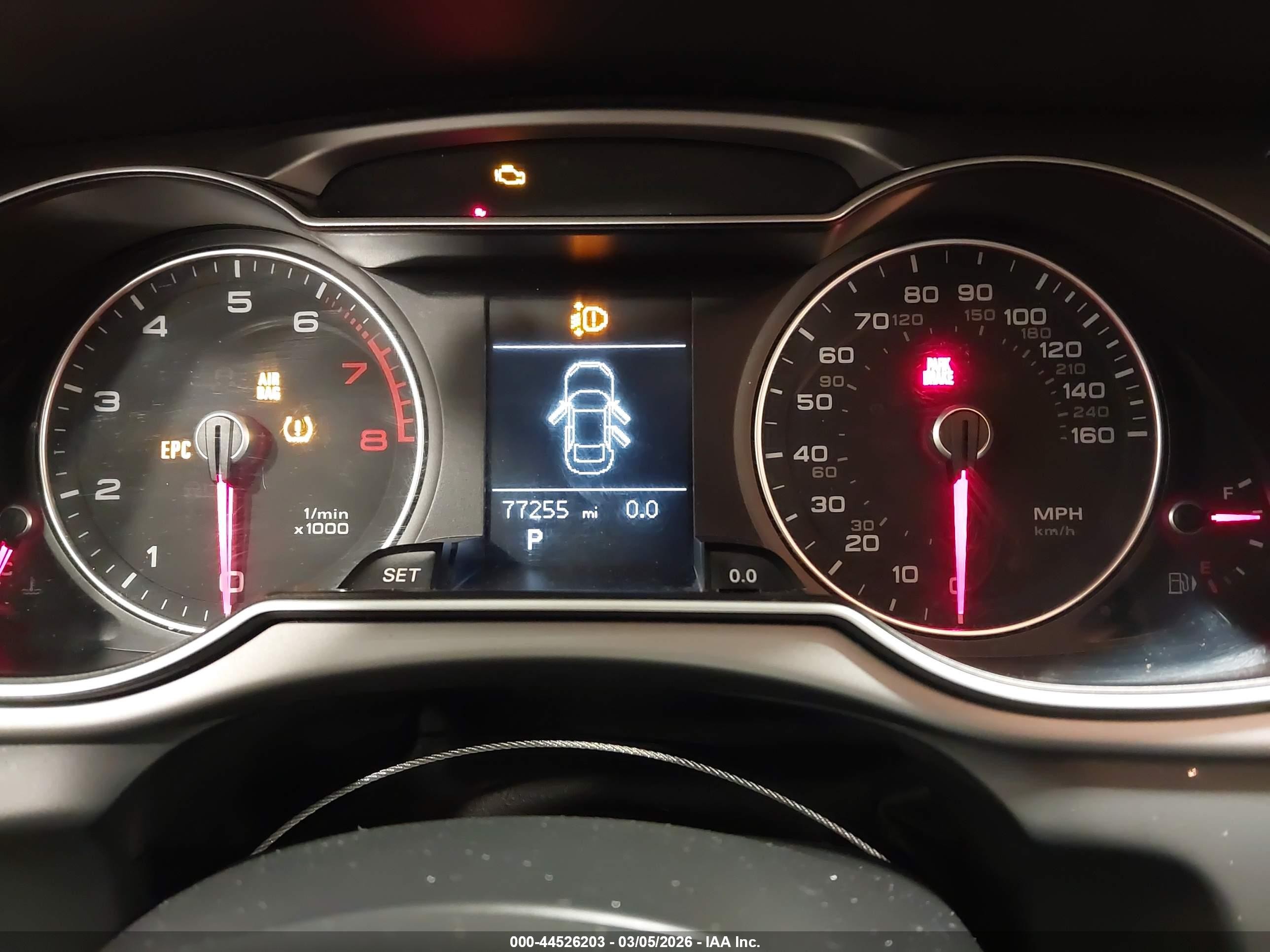 2013 Audi A4 2.0t Premium Silver vin: WAUFFAFL2DN019171