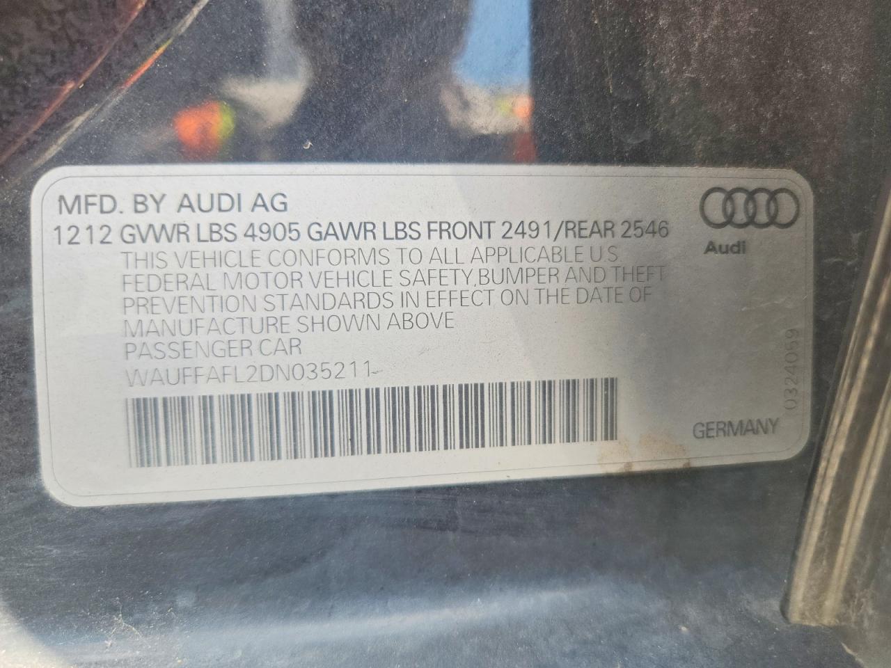 2013 Audi A4 Premium Plus Black vin: WAUFFAFL2DN035211
