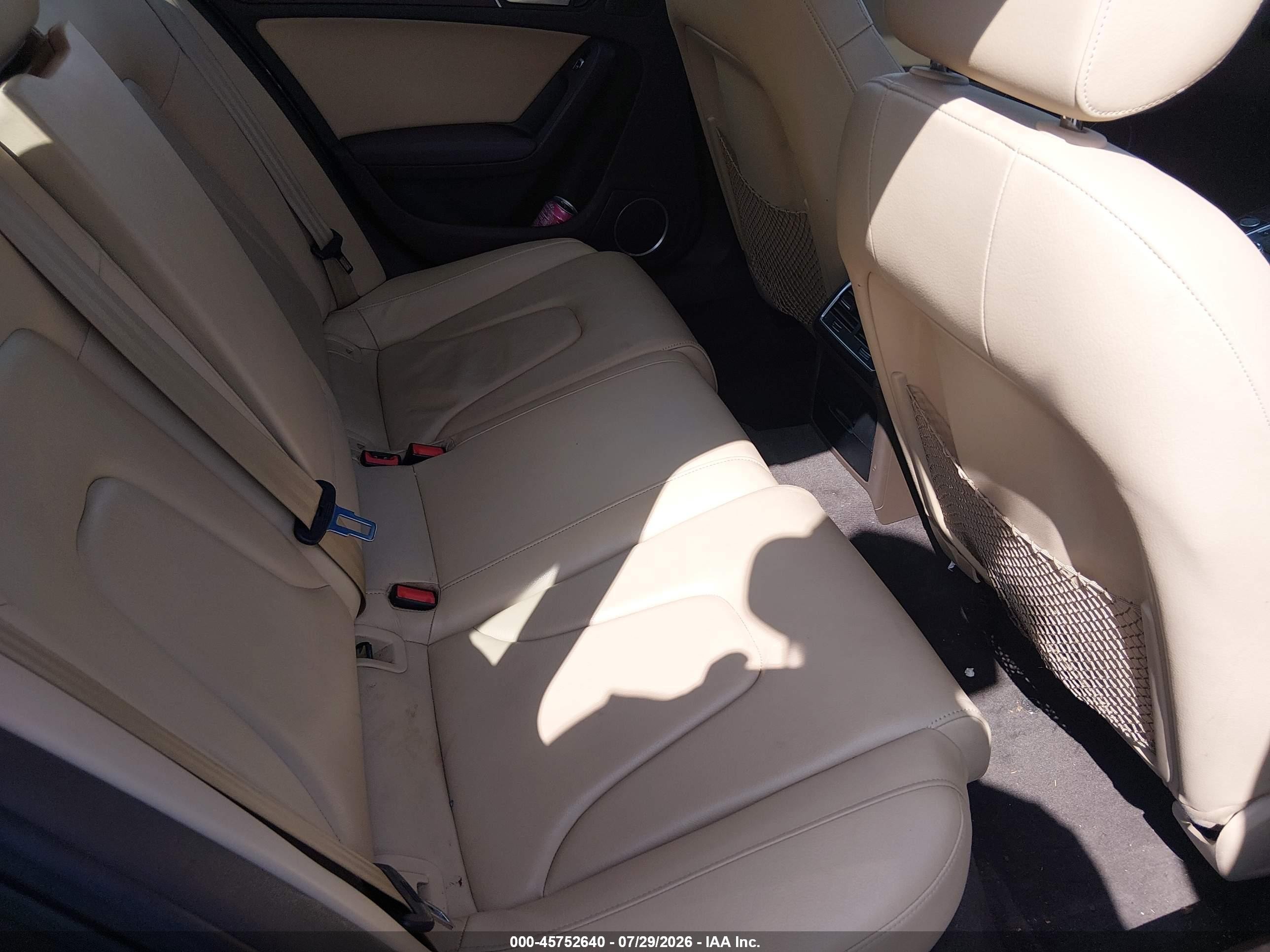 2014 Audi A4 2.0t Premium Gray vin: WAUFFAFL2EA007241