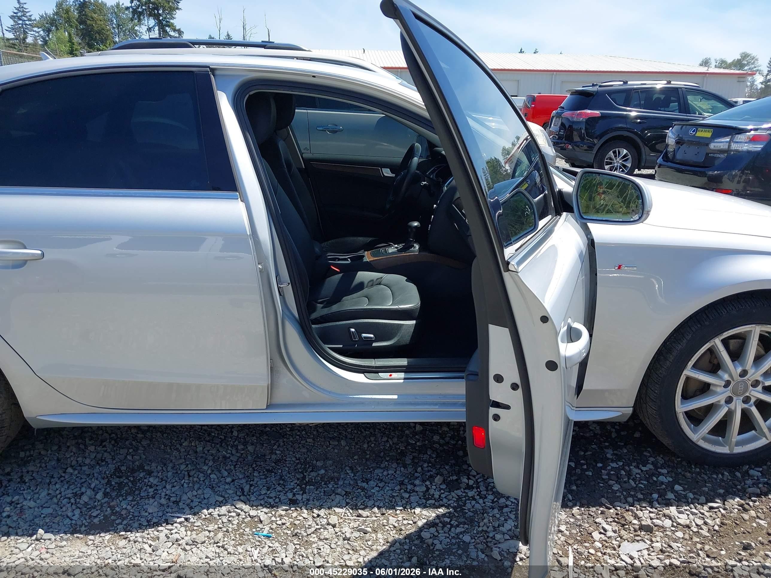 2014 Audi A4 2.0t Premium Silver vin: WAUFFAFL2EA085308