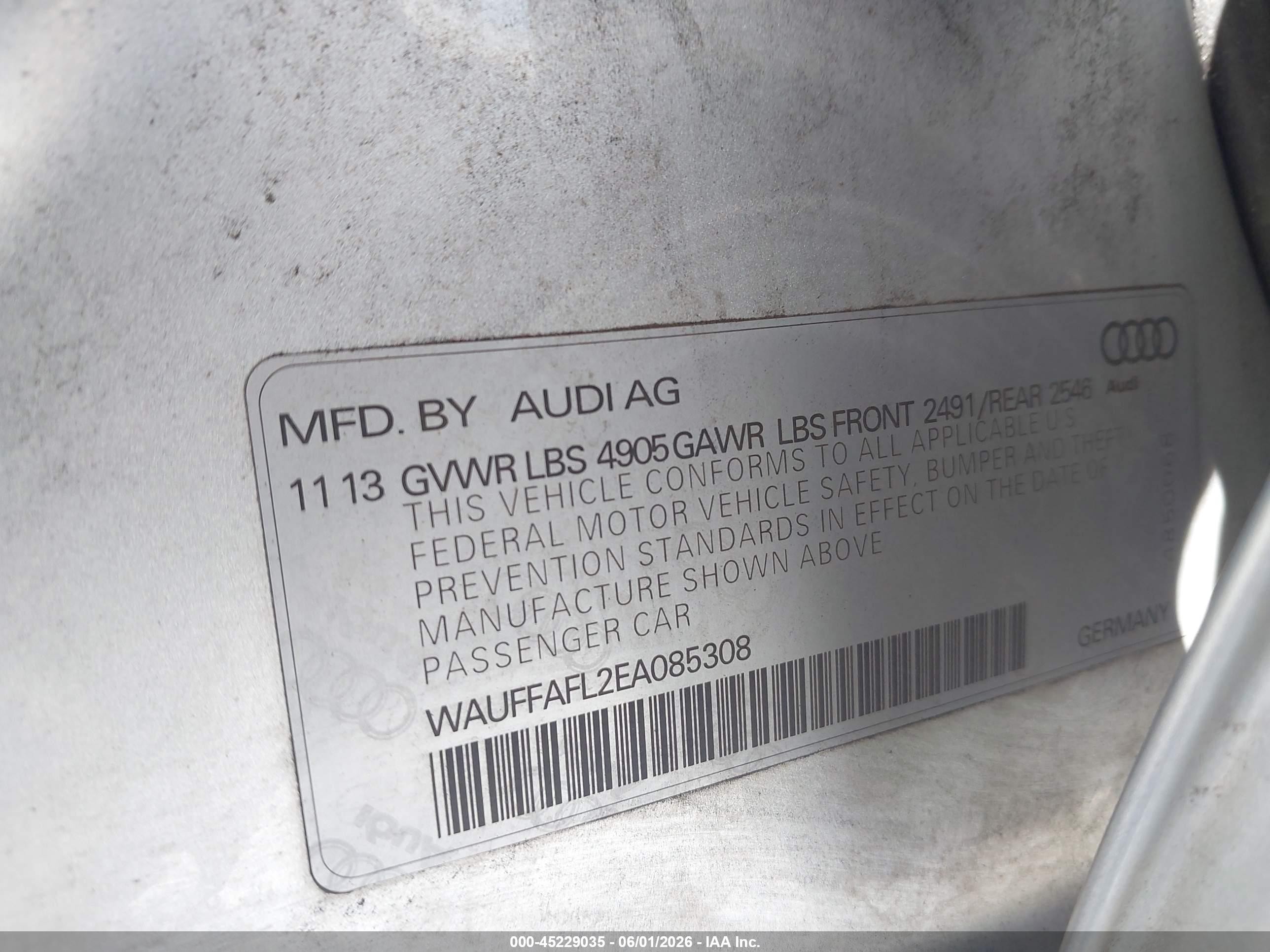 2014 Audi A4 2.0t Premium Silver vin: WAUFFAFL2EA085308