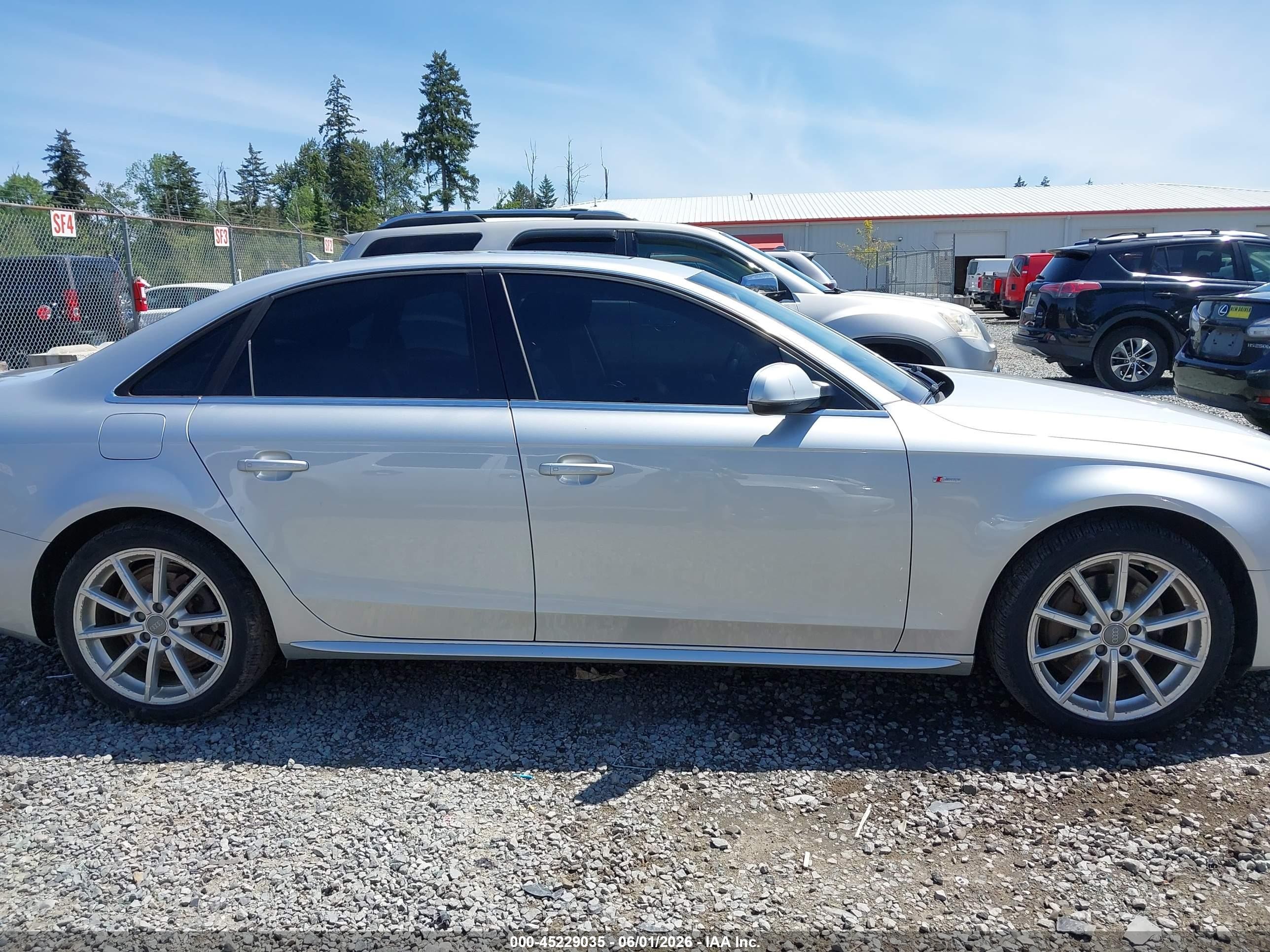 2014 Audi A4 2.0t Premium Silver vin: WAUFFAFL2EA085308