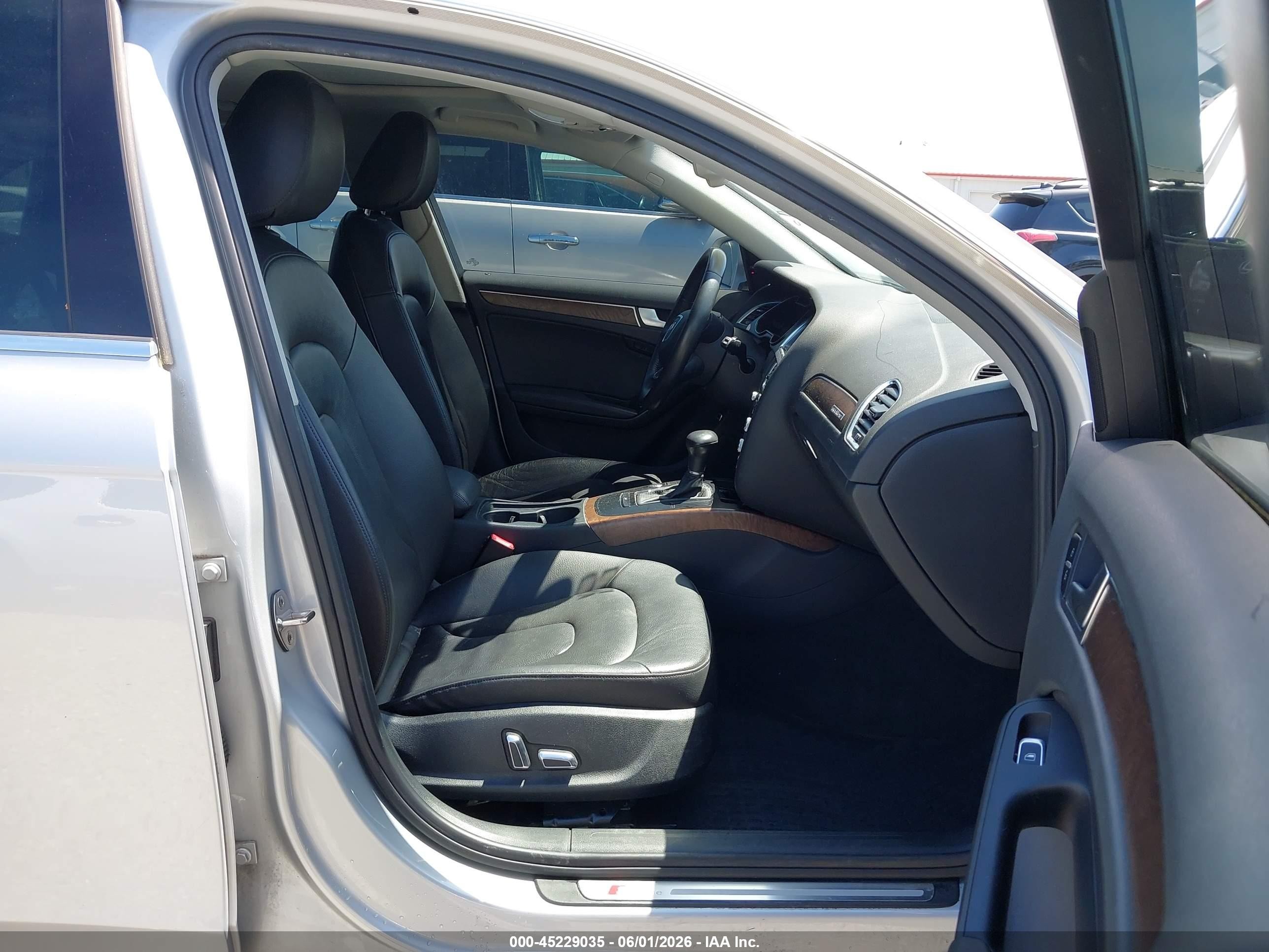 2014 Audi A4 2.0t Premium Silver vin: WAUFFAFL2EA085308