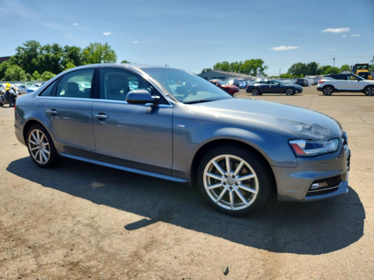 2014 Audi A4 Premium Plus Серебряный vin: WAUFFAFL2EN008270