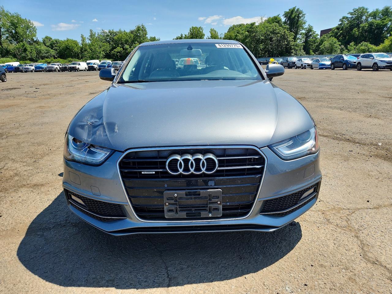 2014 Audi A4 Premium Plus Серебряный vin: WAUFFAFL2EN008270