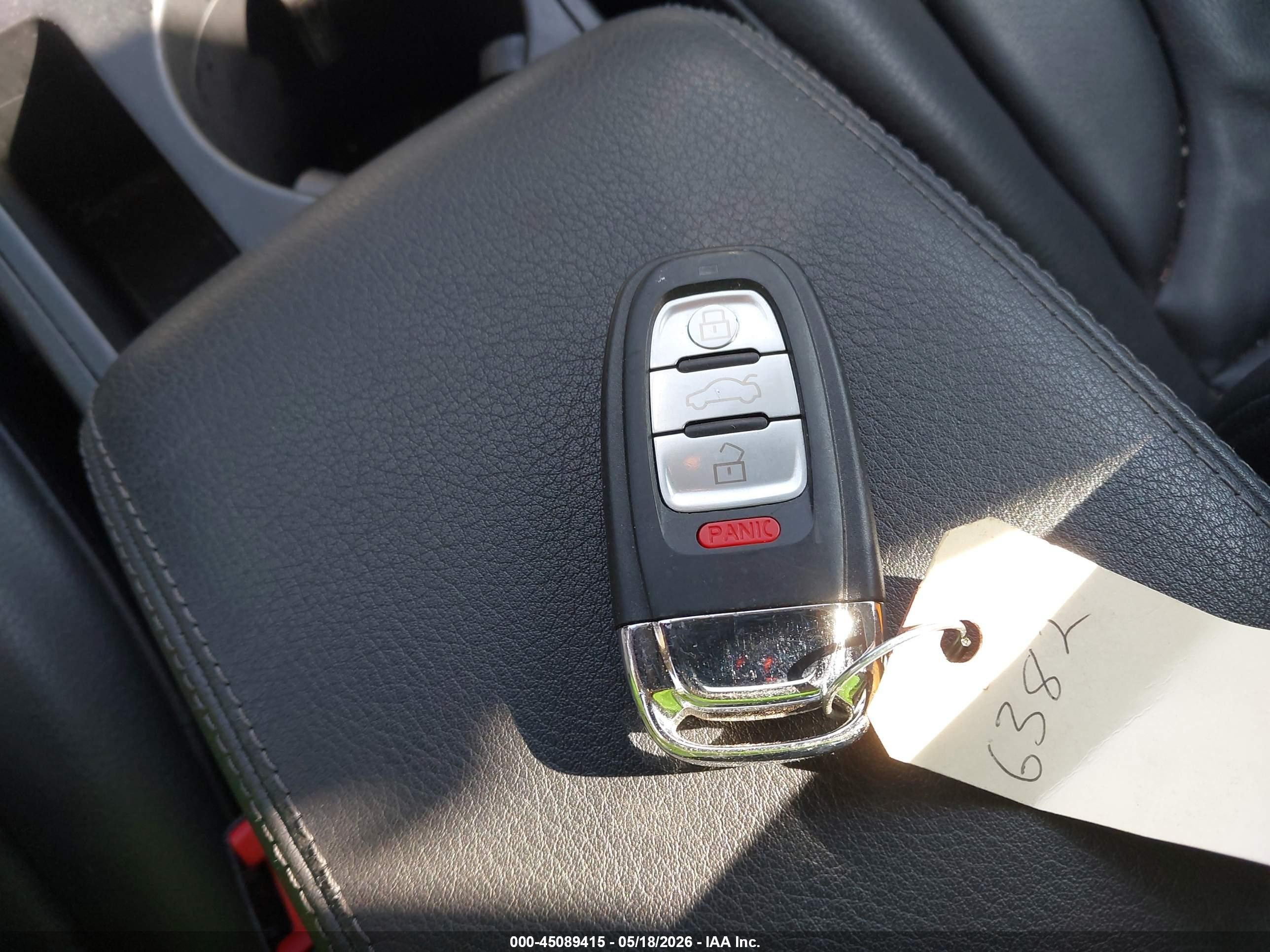 2010 Audi A4 2.0t Premium Silver vin: WAUFFAFL3AN059304