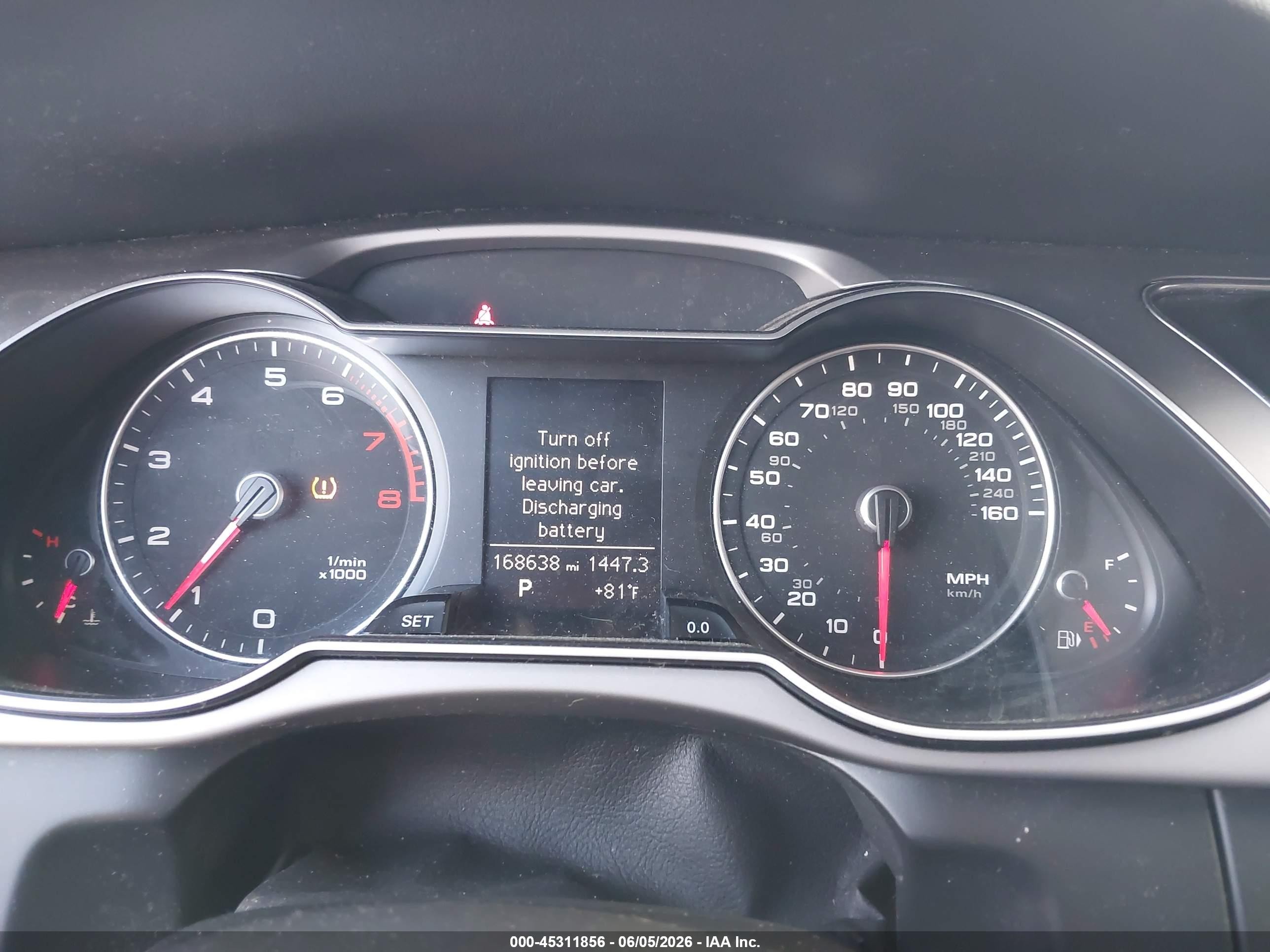 2013 Audi A4 2.0t Premium Red vin: WAUFFAFL3DA167191