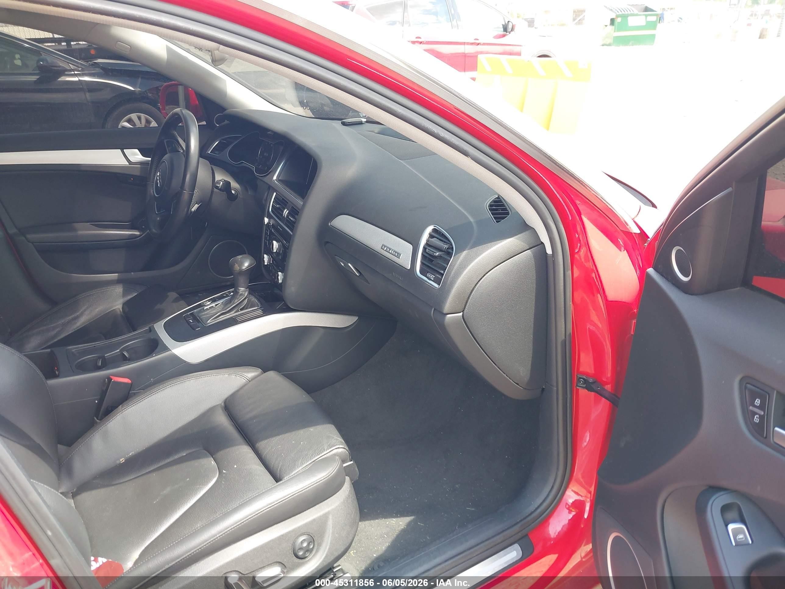 2013 Audi A4 2.0t Premium Red vin: WAUFFAFL3DA167191