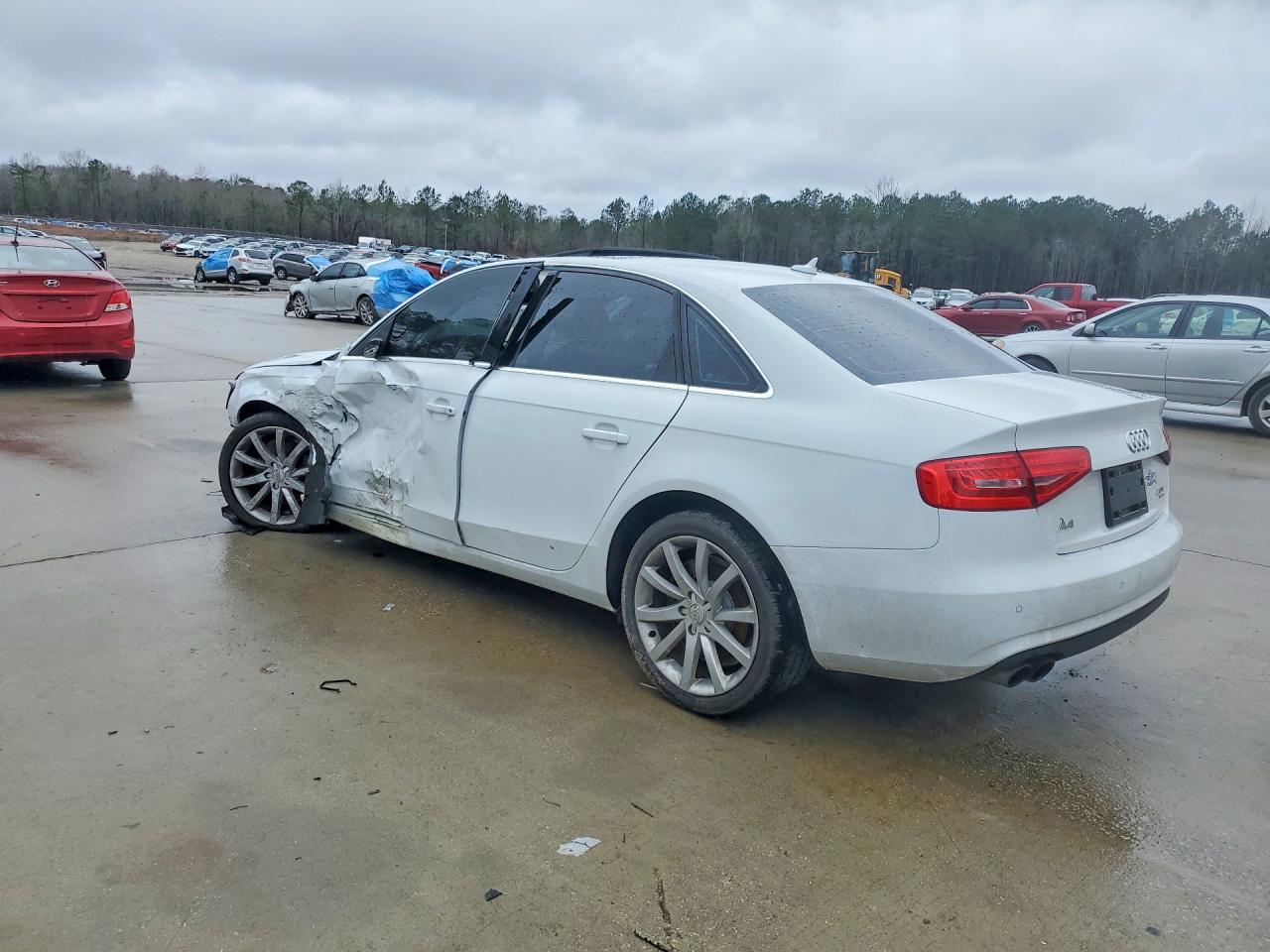 2013 Audi A4 Premium Plus White vin: WAUFFAFL3DN039199