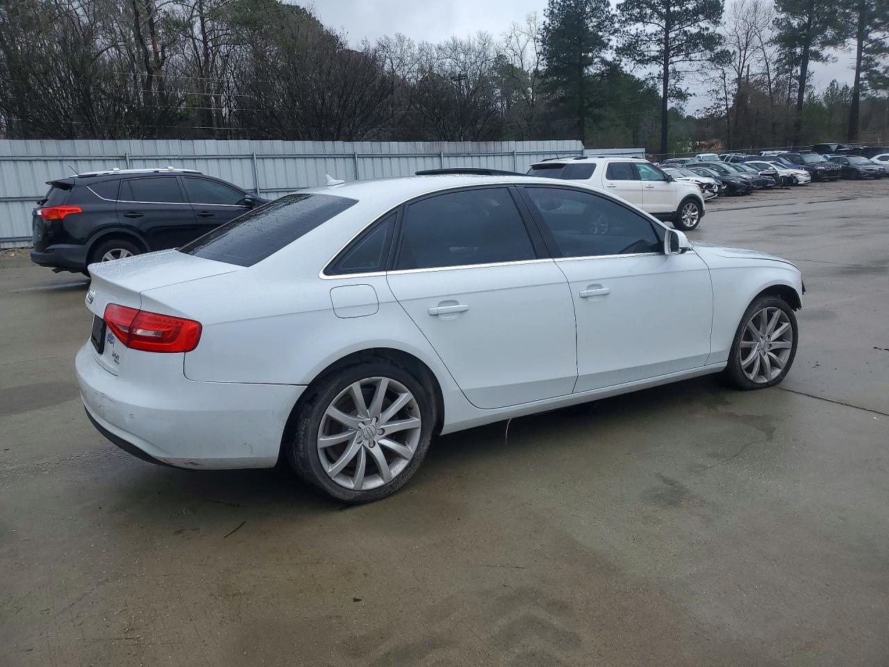 2013 Audi A4 Premium Plus White vin: WAUFFAFL3DN039199