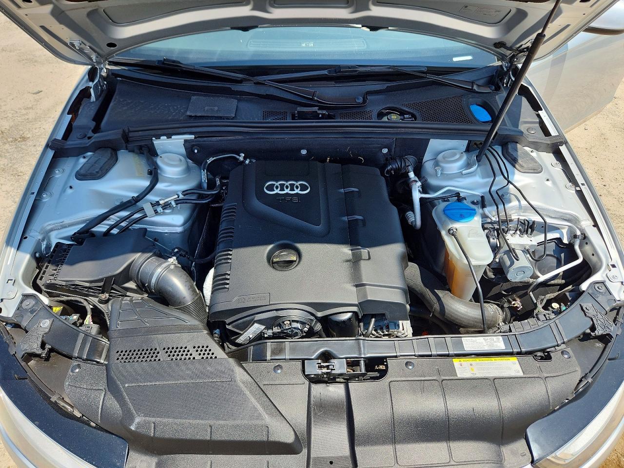 2014 Audi A4 Premium Plus Silver vin: WAUFFAFL3EN014319