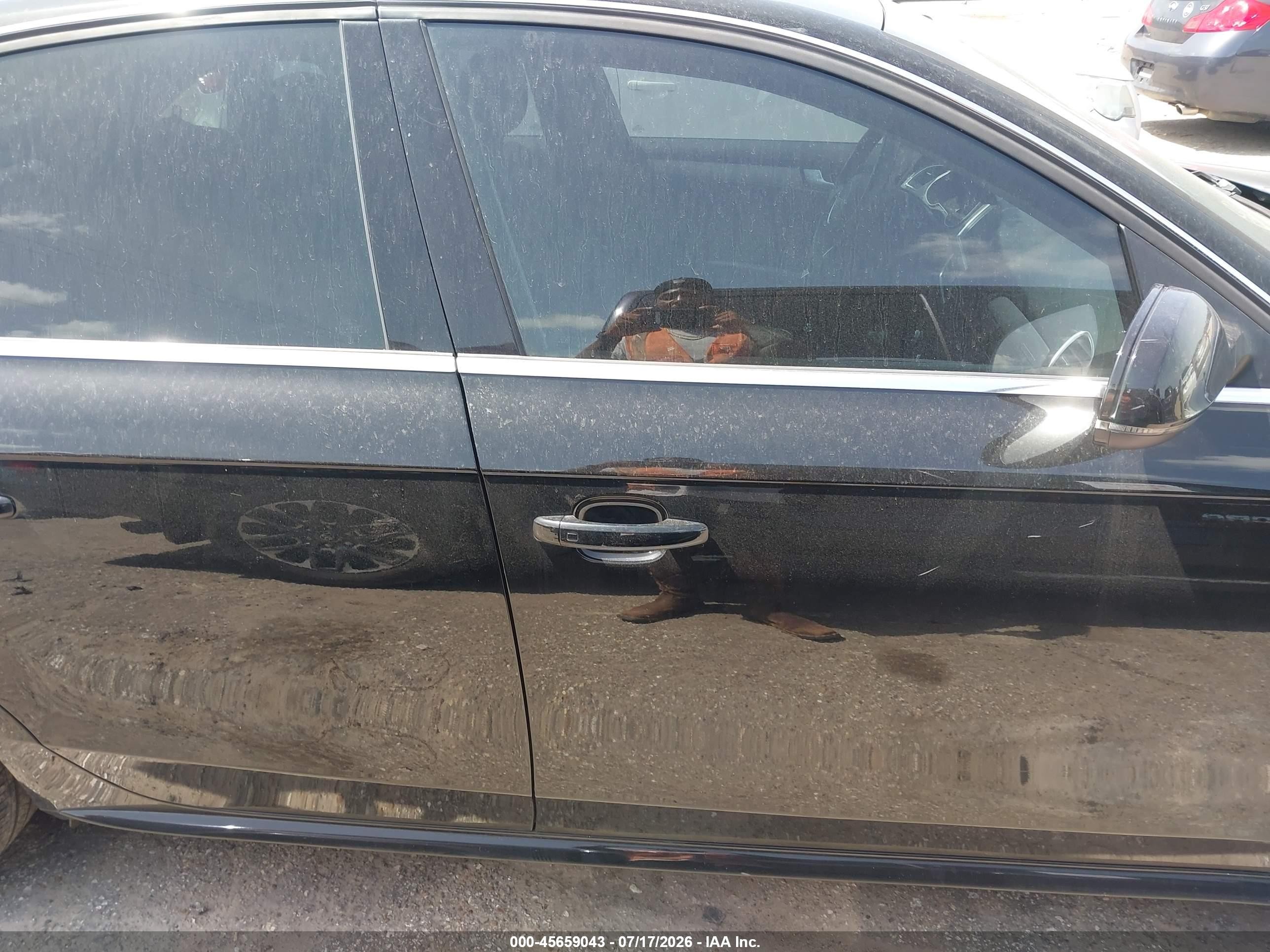 2014 Audi A4 2.0t Premium Черный vin: WAUFFAFL3EN019536