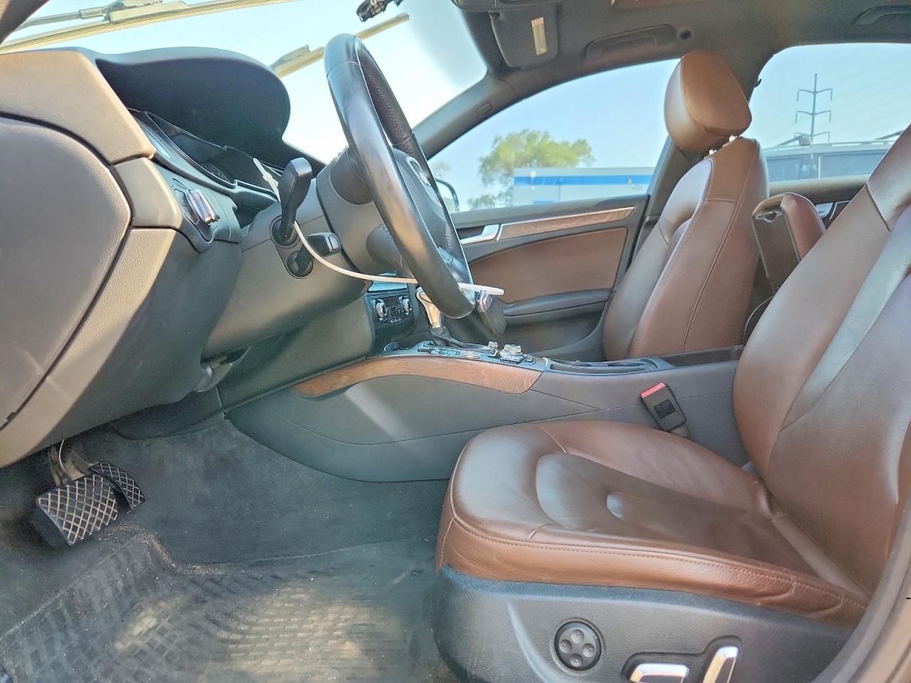 2014 Audi A4 Premium Plus Black vin: WAUFFAFL3EN030911