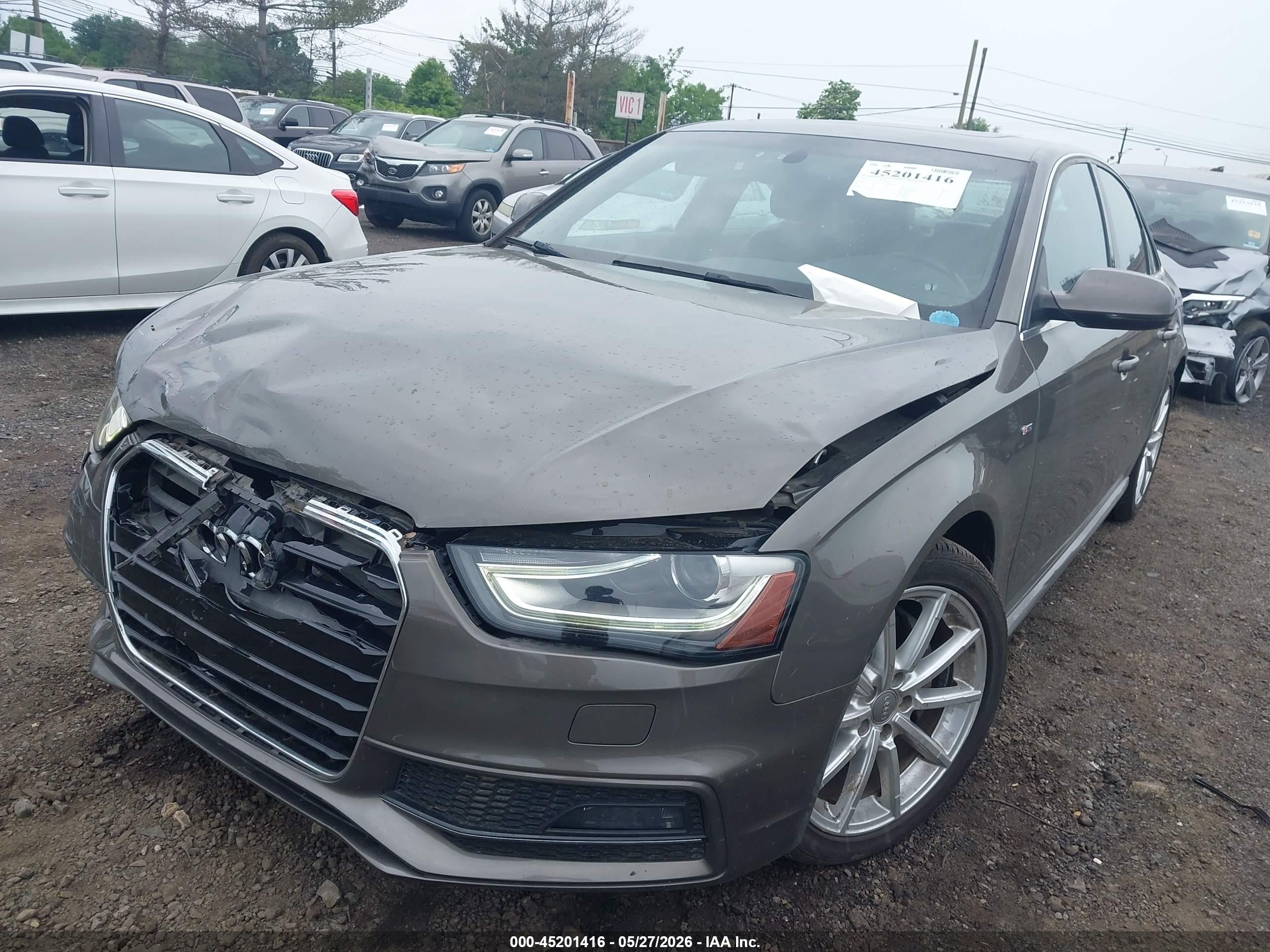 2015 Audi A4 2.0t Premium Gray vin: WAUFFAFL3FN020817
