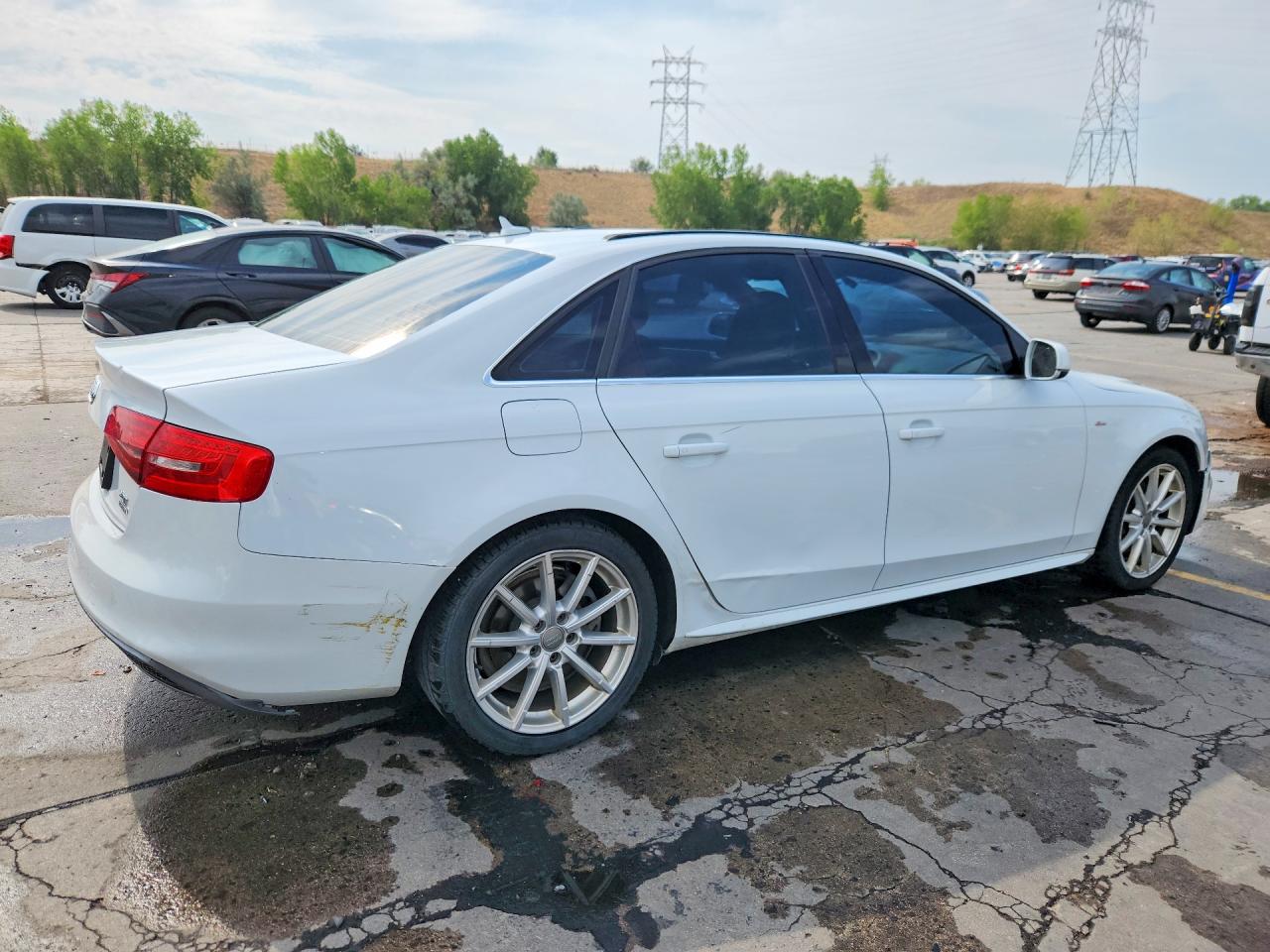 2015 Audi A4 Premium Plus White vin: WAUFFAFL3FN021160