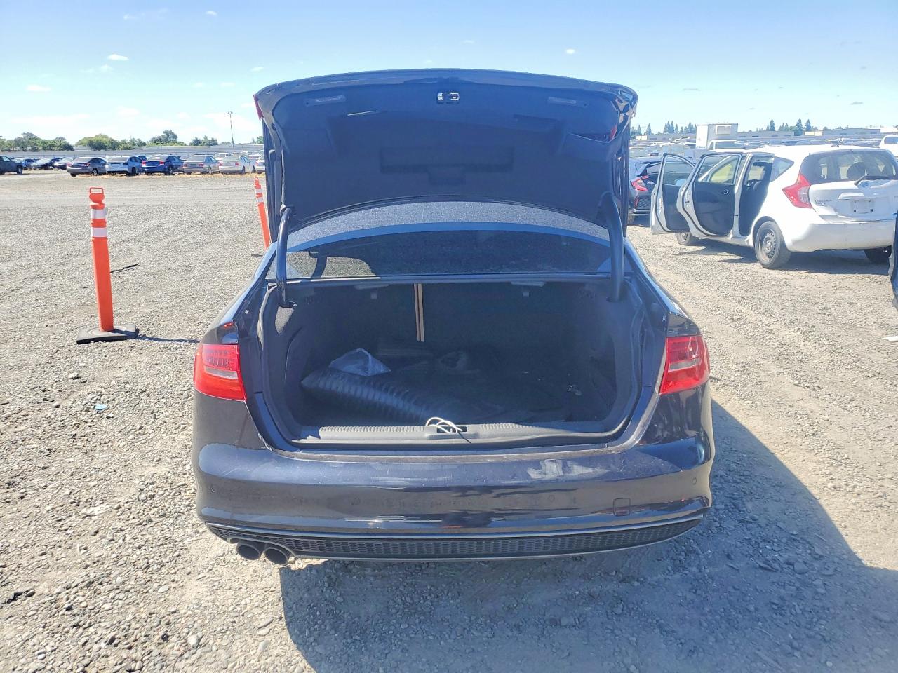 2015 Audi A4 Premium Plus Charcoal vin: WAUFFAFL3FN022079