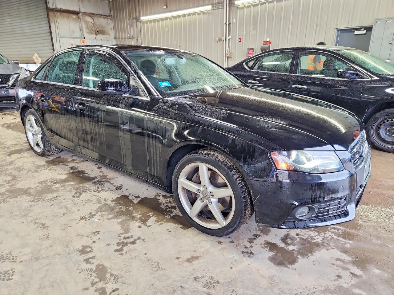 2011 Audi A4 Premium Plus Черный vin: WAUFFAFL4BN018780