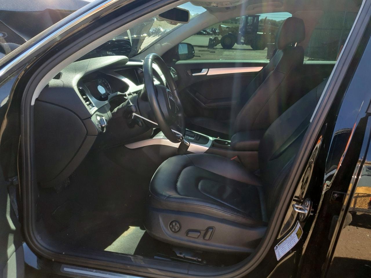 2011 Audi A4 Premium Plus Черный vin: WAUFFAFL4BN042450
