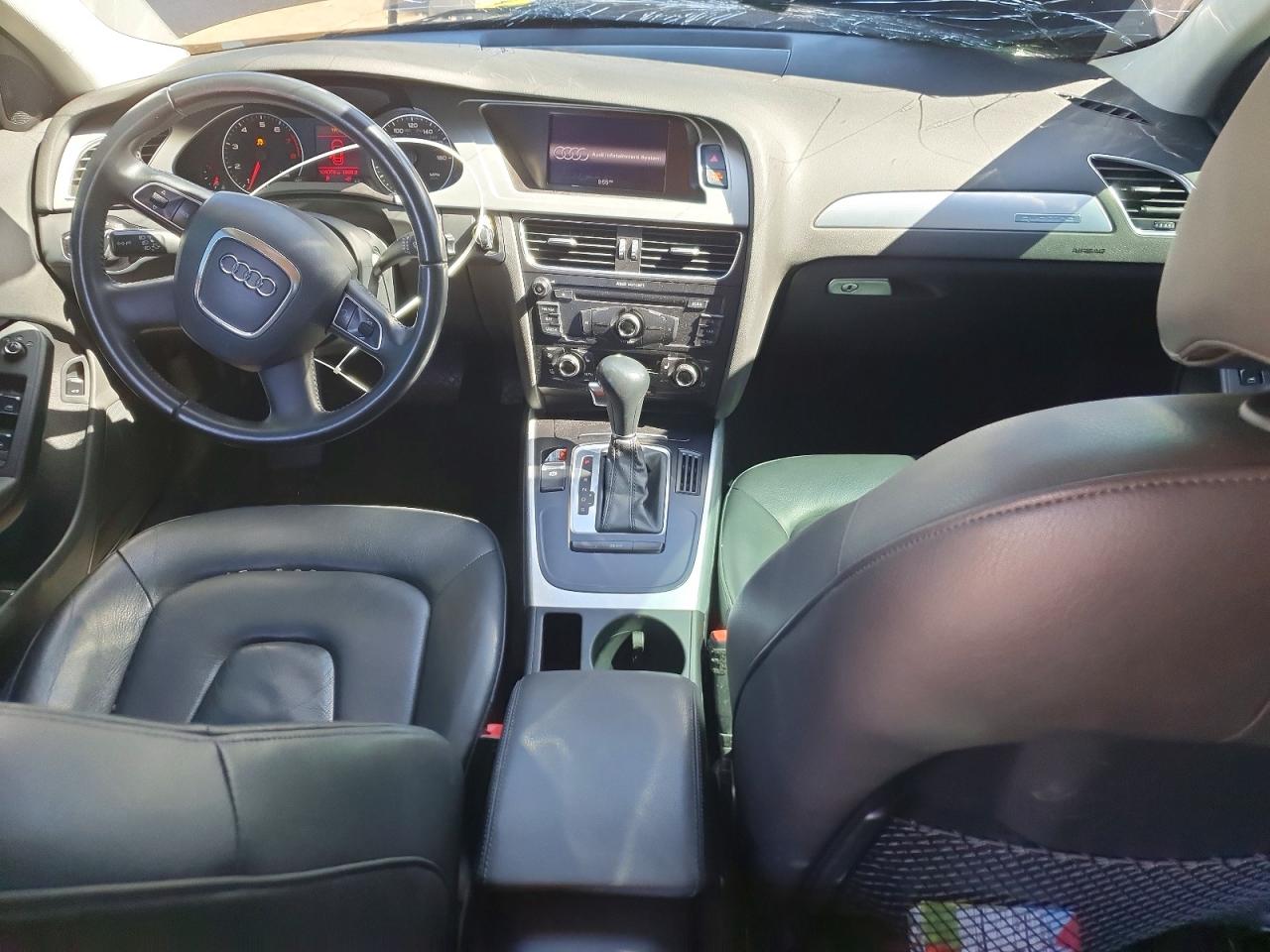 2011 Audi A4 Premium Plus Черный vin: WAUFFAFL4BN042450
