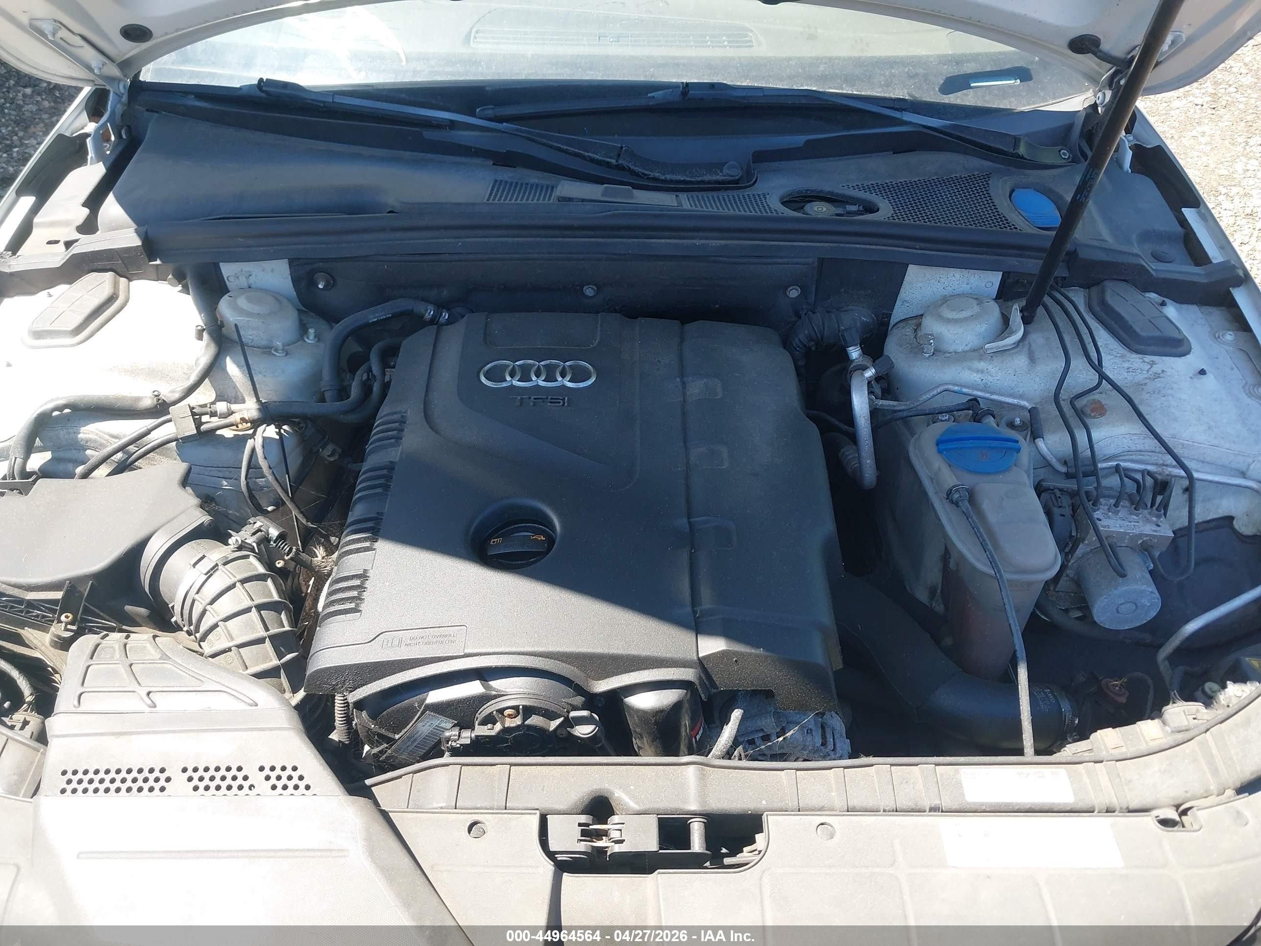 2013 Audi A4 2.0t Premium Gray vin: WAUFFAFL4DA181214