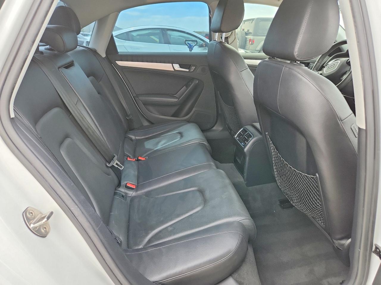 2013 Audi A4 Premium Plus White vin: WAUFFAFL4DN004056