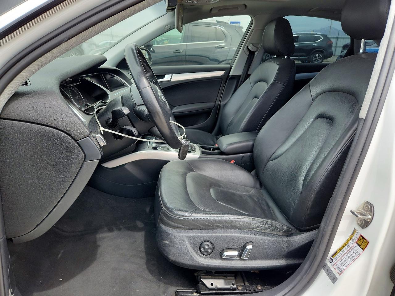 2013 Audi A4 Premium Plus White vin: WAUFFAFL4DN004056