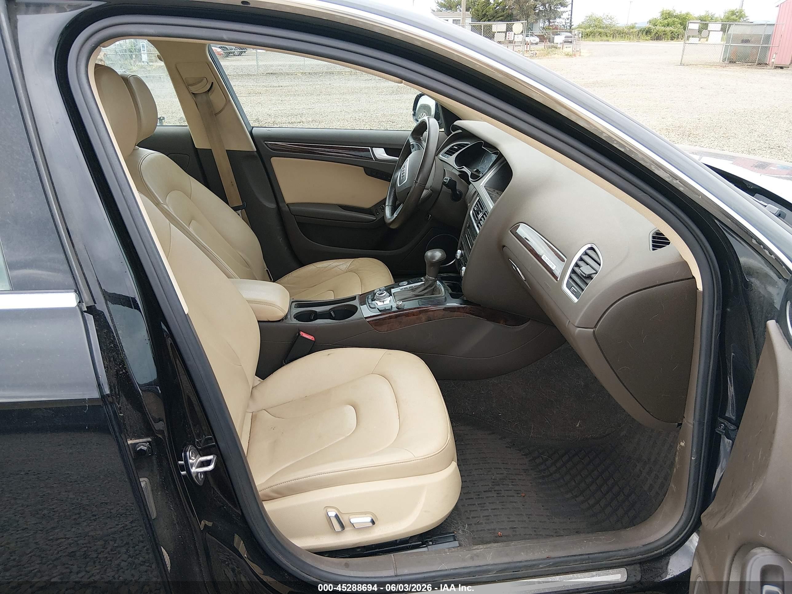 2013 Audi A4 2.0t Premium Black vin: WAUFFAFL4DN034626