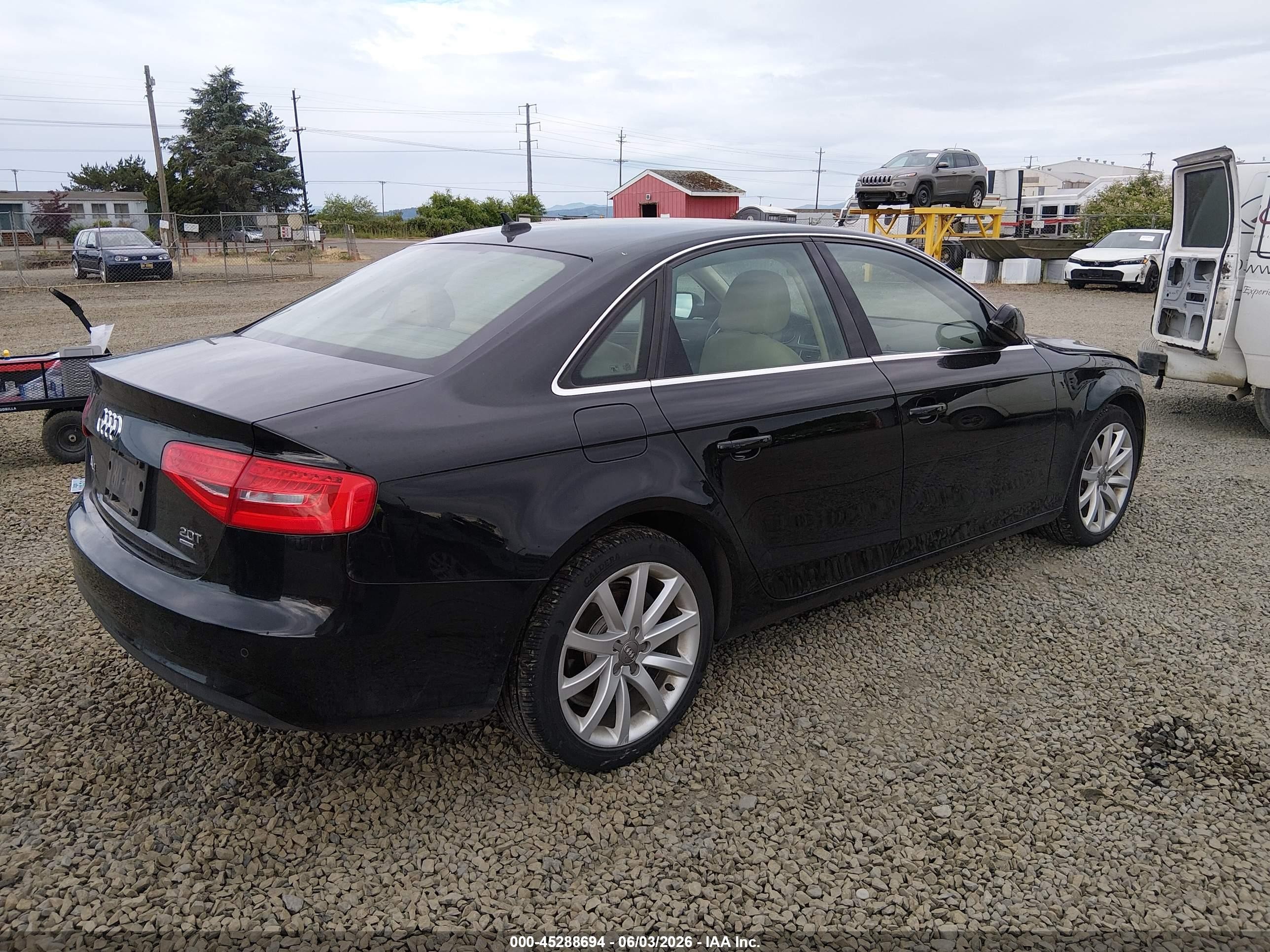 2013 Audi A4 2.0t Premium Black vin: WAUFFAFL4DN034626
