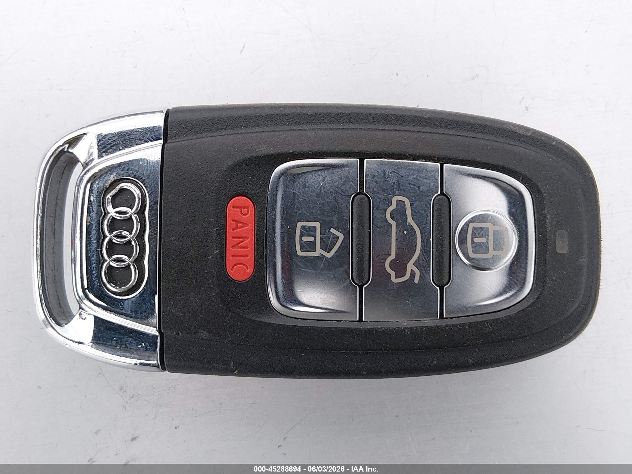 2013 Audi A4 2.0t Premium Black vin: WAUFFAFL4DN034626