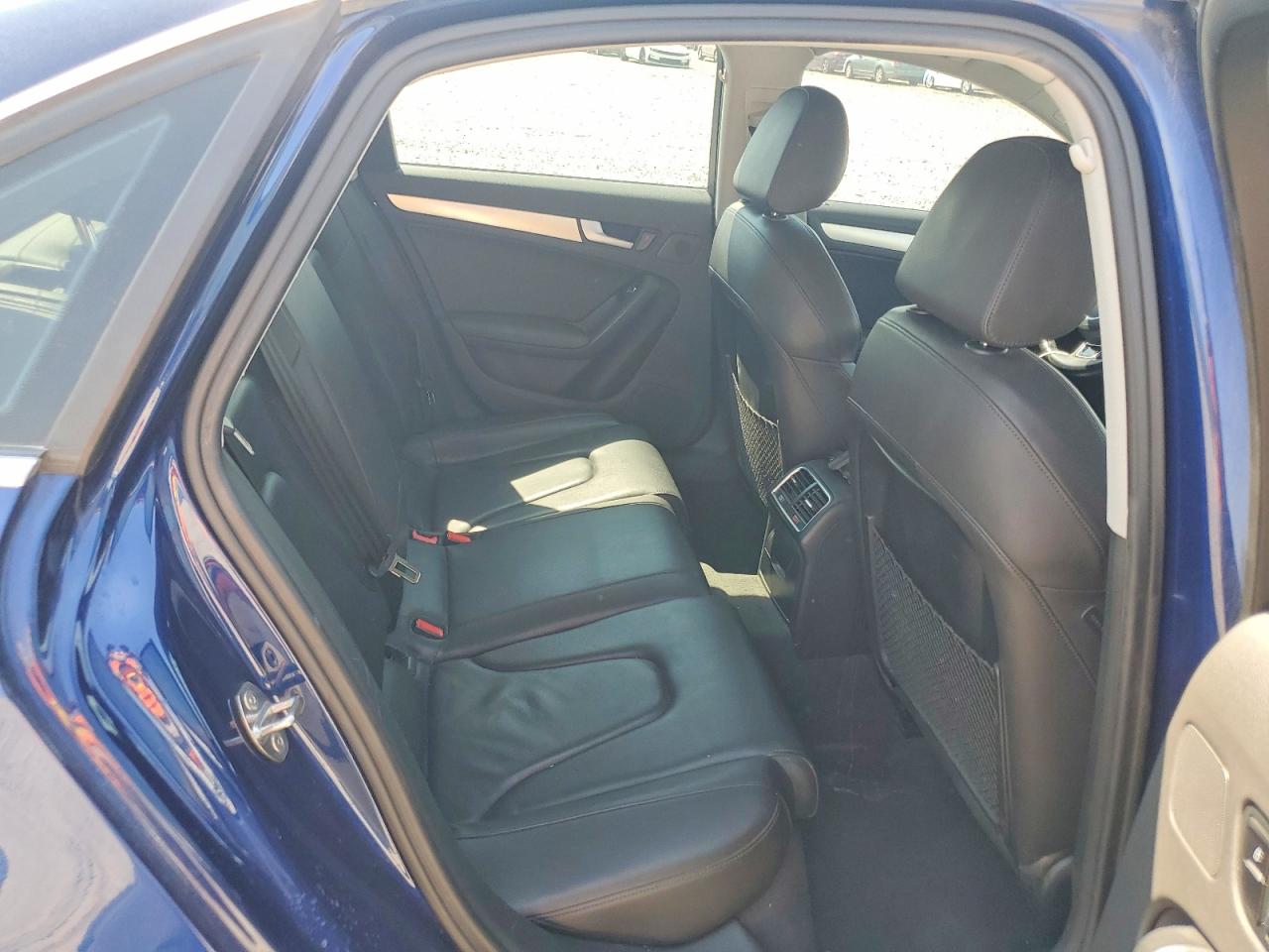 2014 Audi A4 Premium Plus Blue vin: WAUFFAFL4EN042842