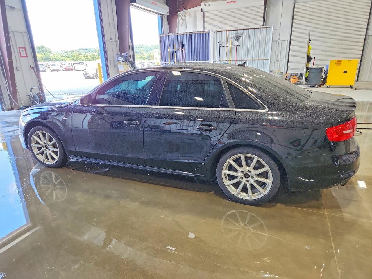 2016 Audi A4 Premium Plus S-line Black vin: WAUFFAFL4GN006216