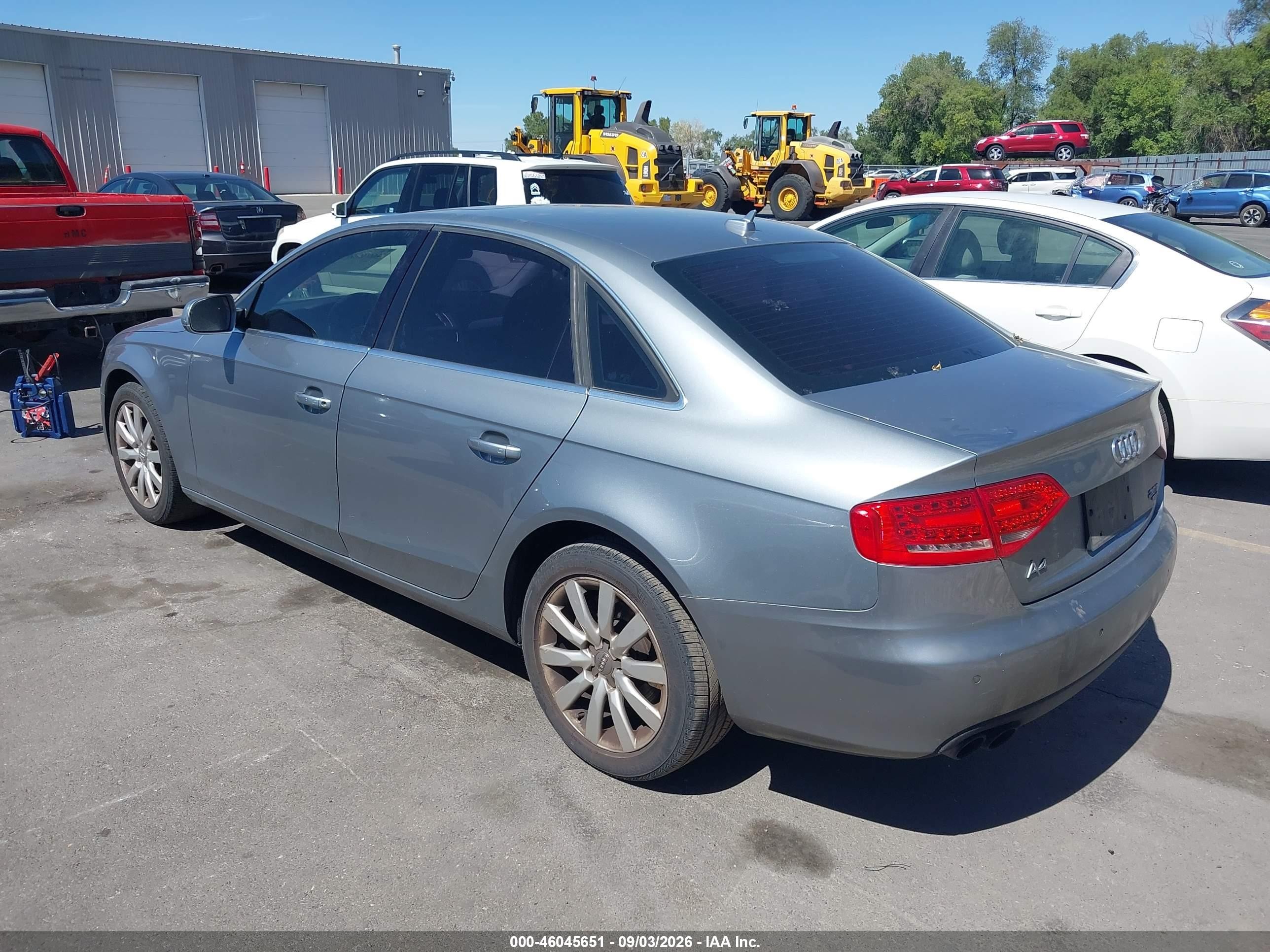 2010 Audi A4 2.0t Premium Gray vin: WAUFFAFL5AN017491