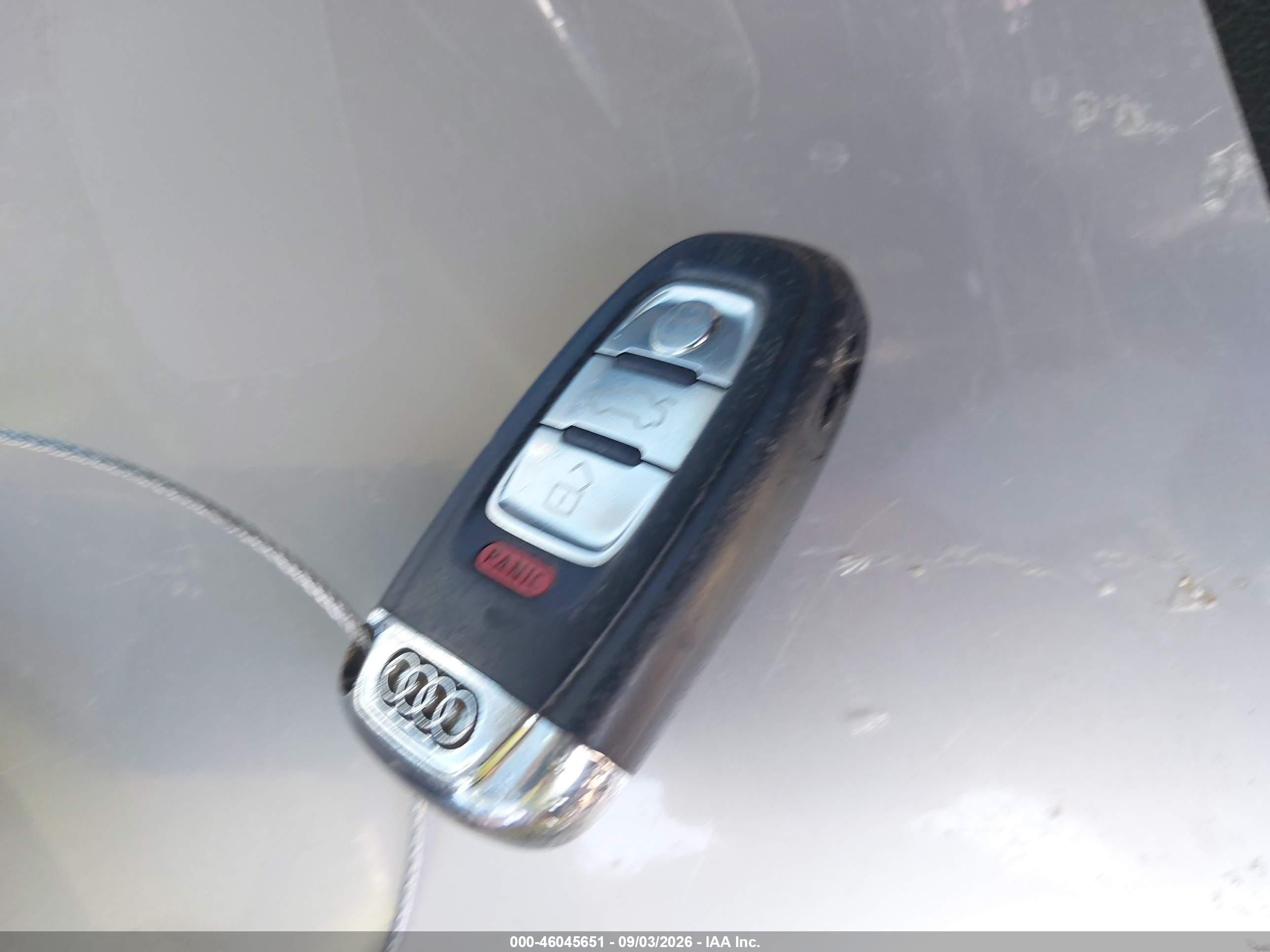 2010 Audi A4 2.0t Premium Gray vin: WAUFFAFL5AN017491