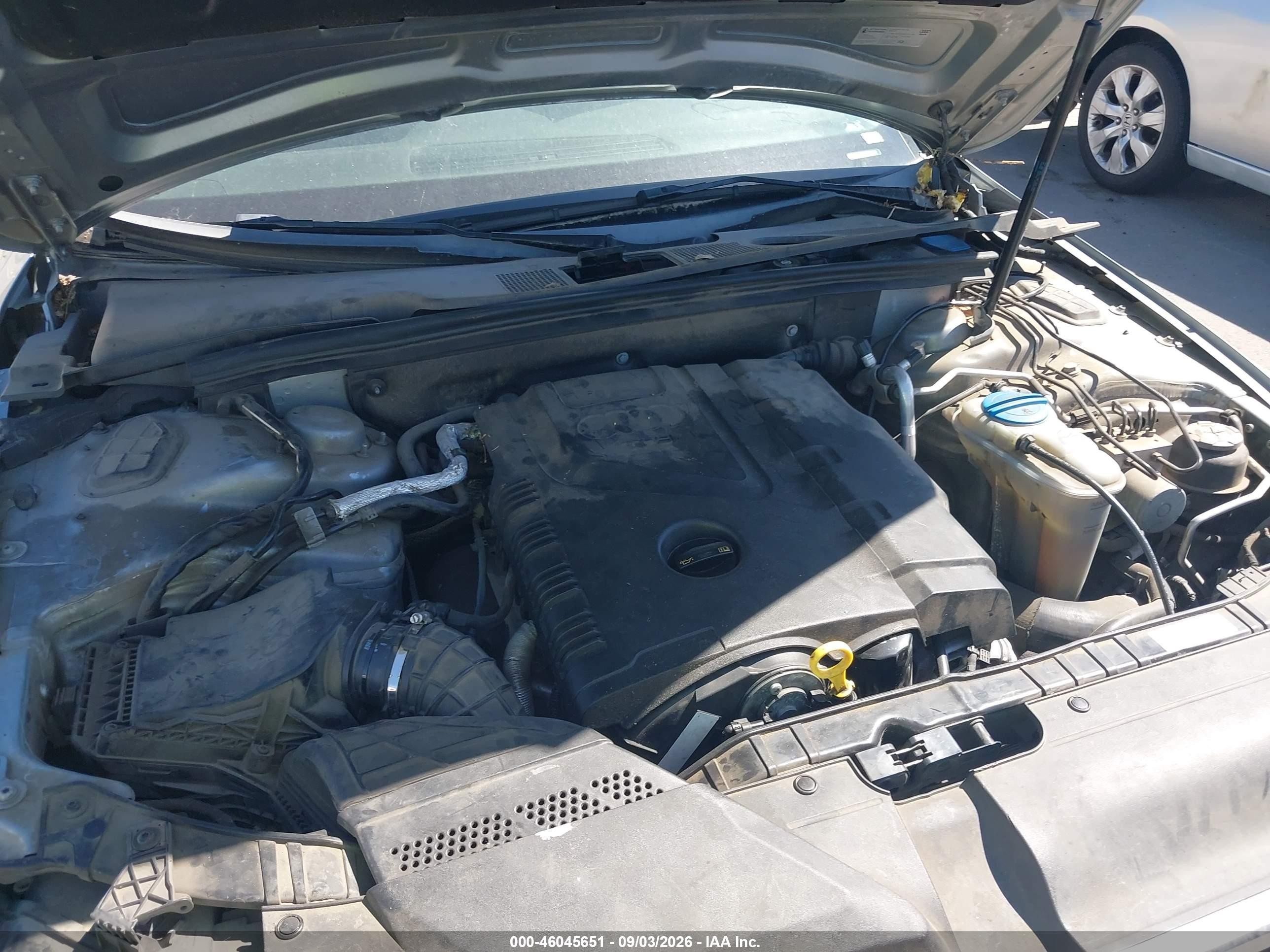 2010 Audi A4 2.0t Premium Gray vin: WAUFFAFL5AN017491