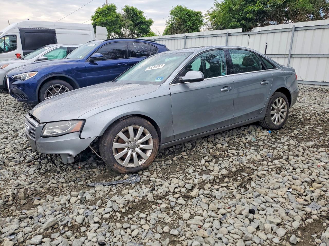 2011 Audi A4 Premium Plus Gray vin: WAUFFAFL5BN019971