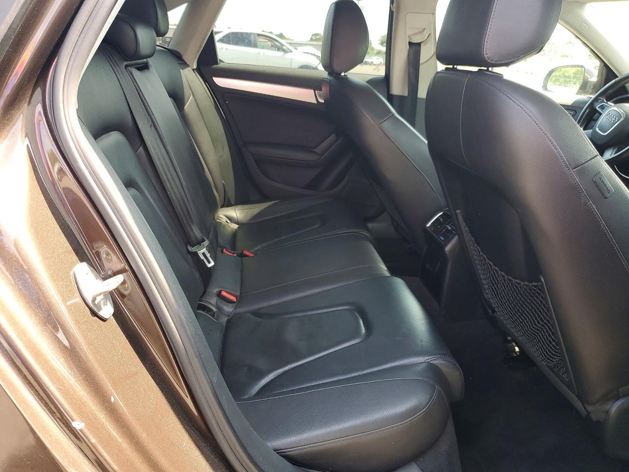 2011 Audi A4 Premium Plus Brown vin: WAUFFAFL5BN027584
