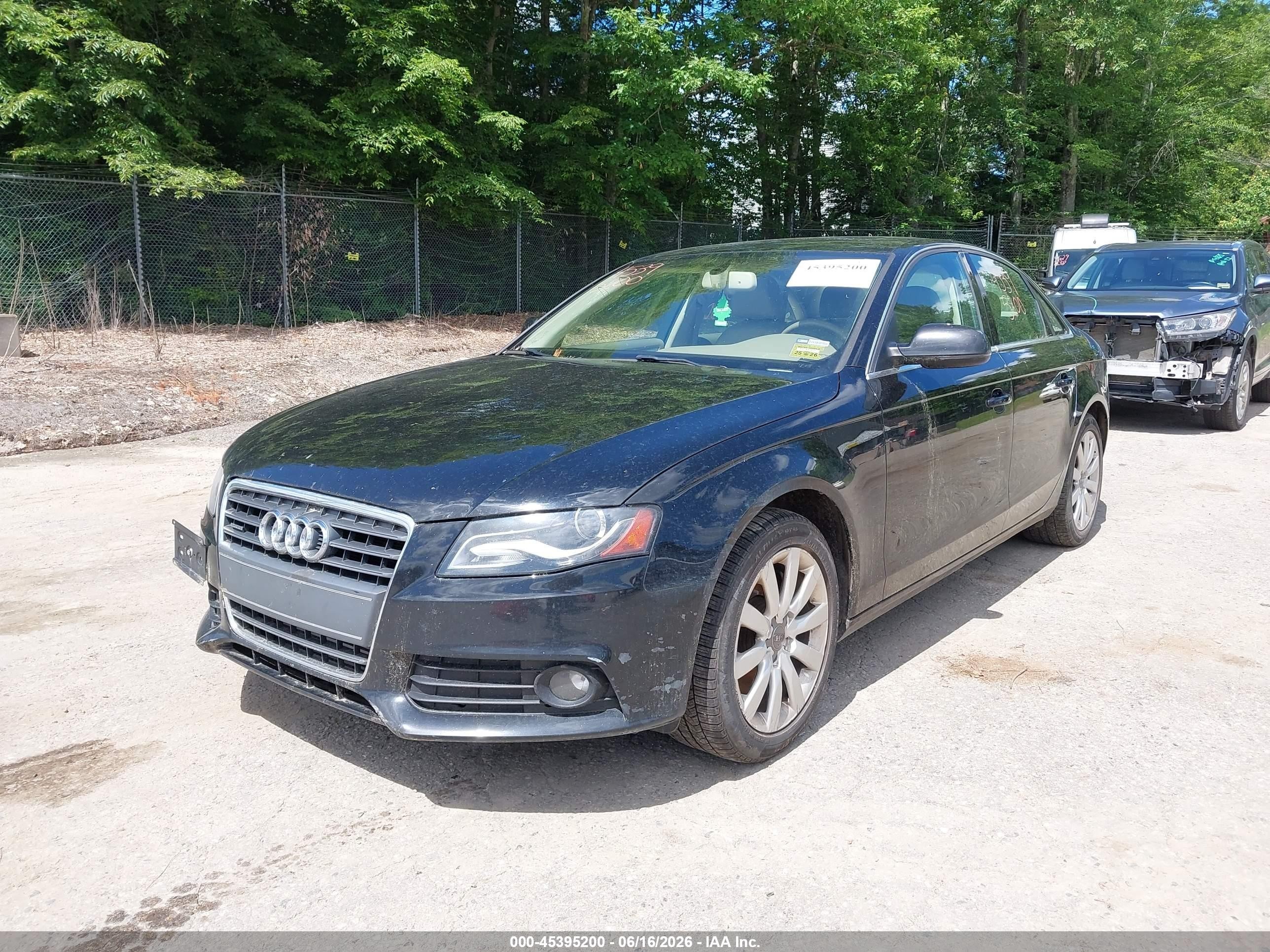 2011 Audi A4 2.0t Premium Black vin: WAUFFAFL5BN038701