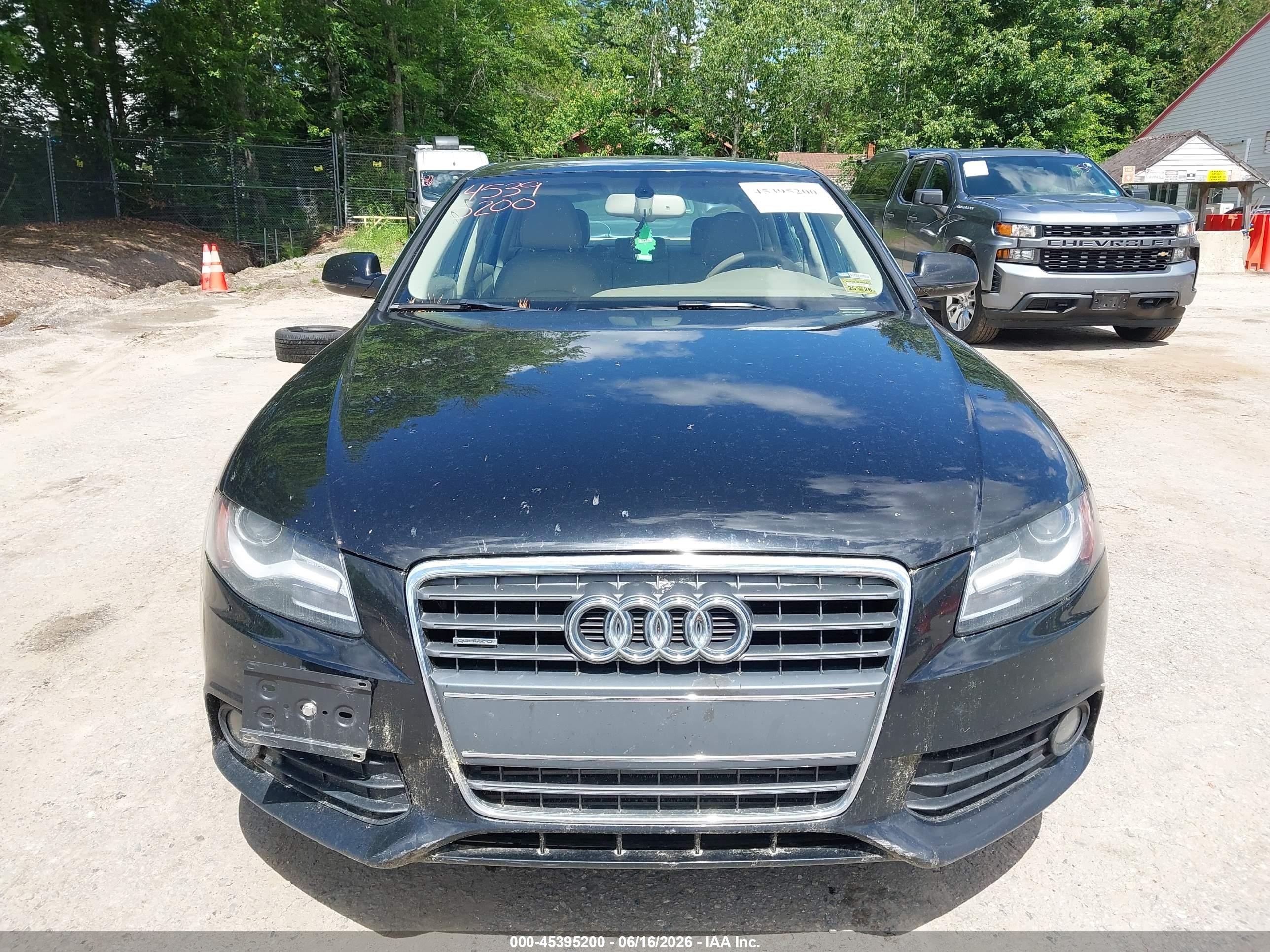 2011 Audi A4 2.0t Premium Black vin: WAUFFAFL5BN038701
