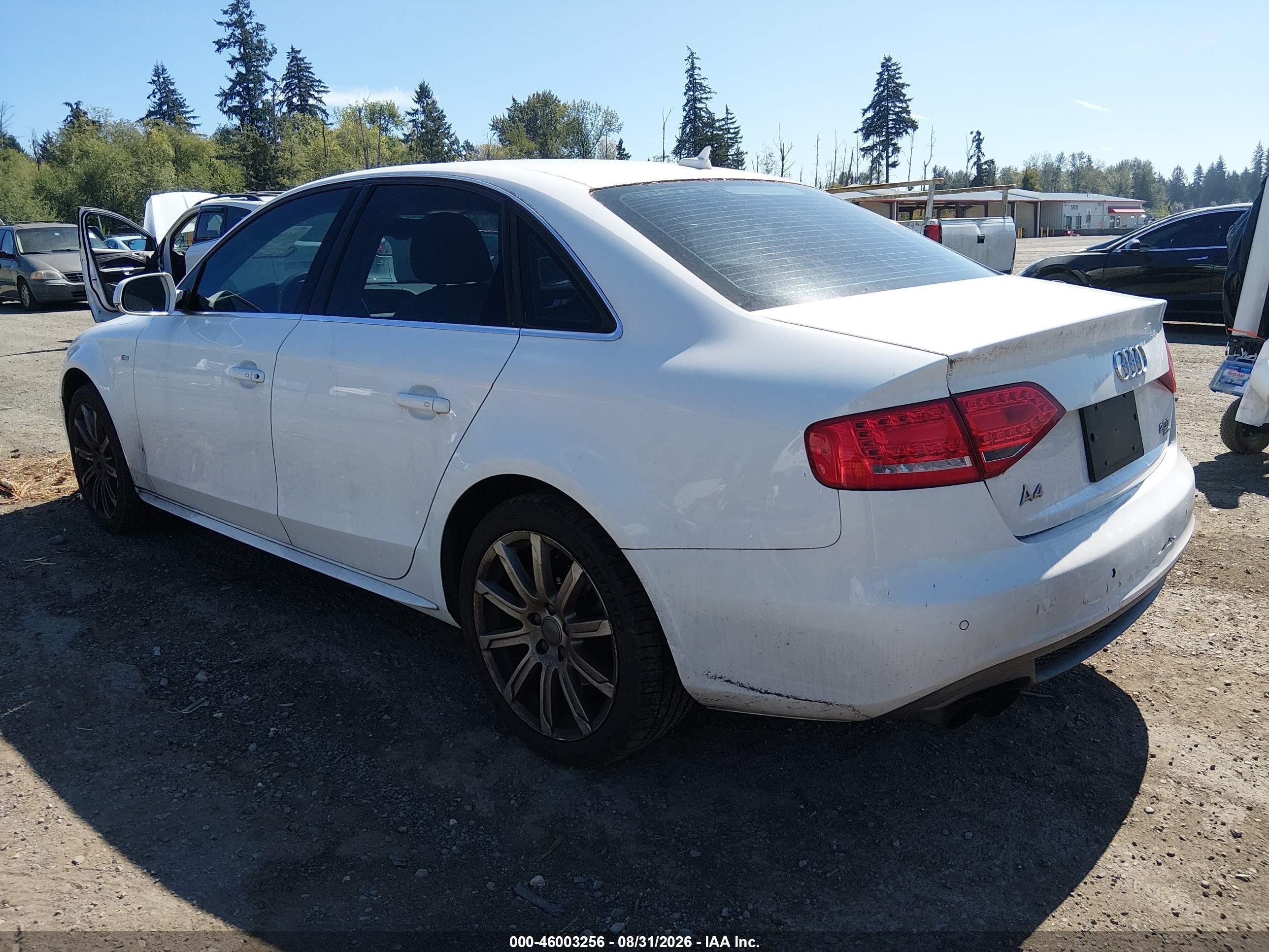 2012 Audi A4 2.0t Premium White vin: WAUFFAFL5CN001195
