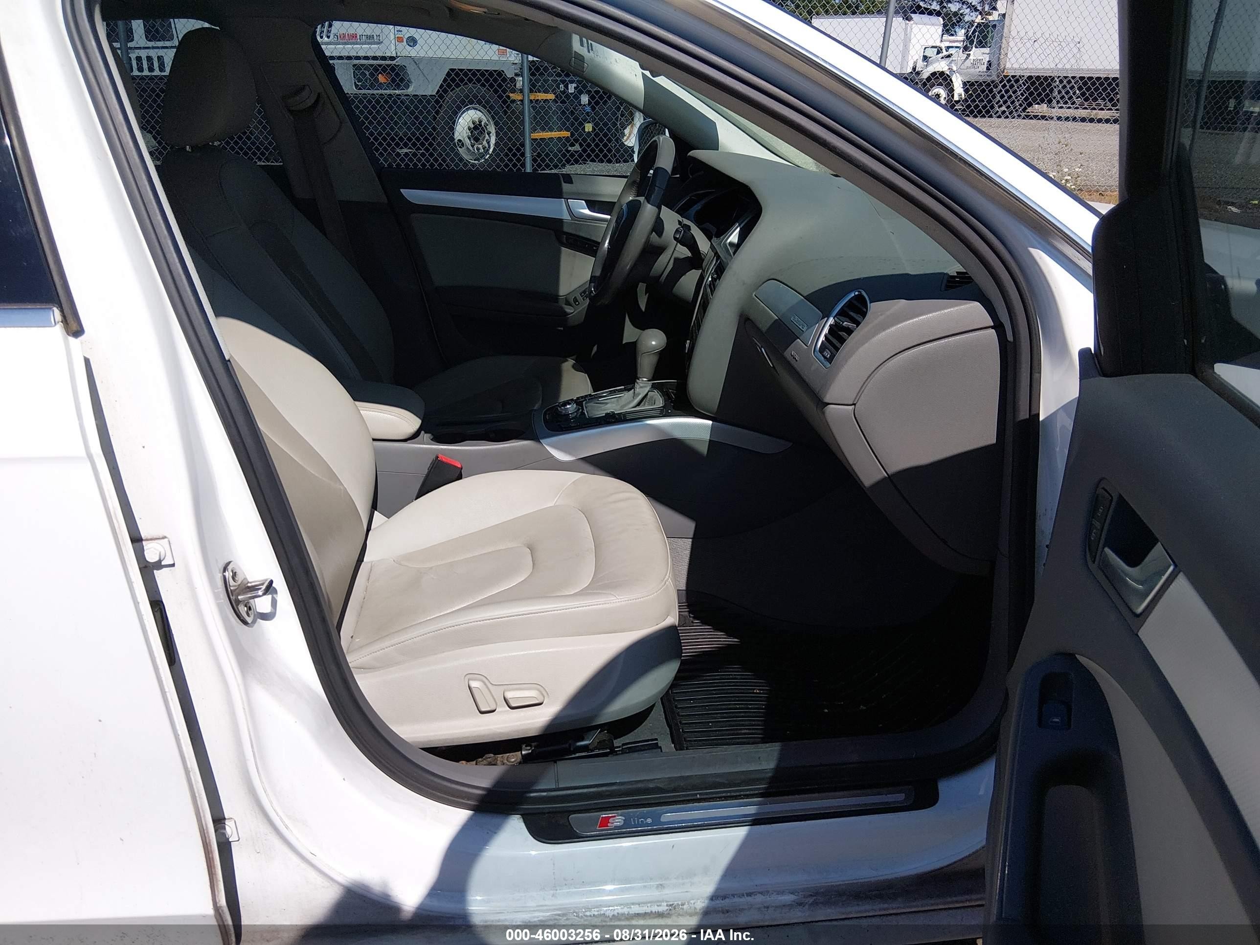 2012 Audi A4 2.0t Premium White vin: WAUFFAFL5CN001195