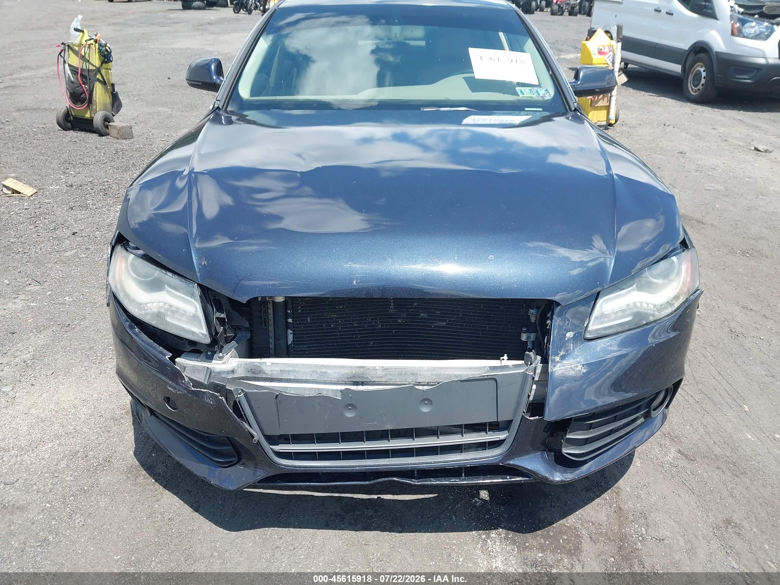 2012 Audi A4 2.0t Premium Plus Blue vin: WAUFFAFL5CN019051