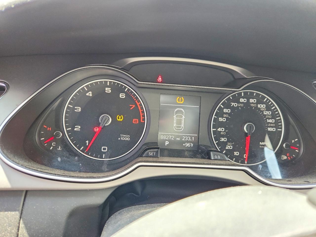 2013 Audi A4 Premium Plus Silver vin: WAUFFAFL5DN026695