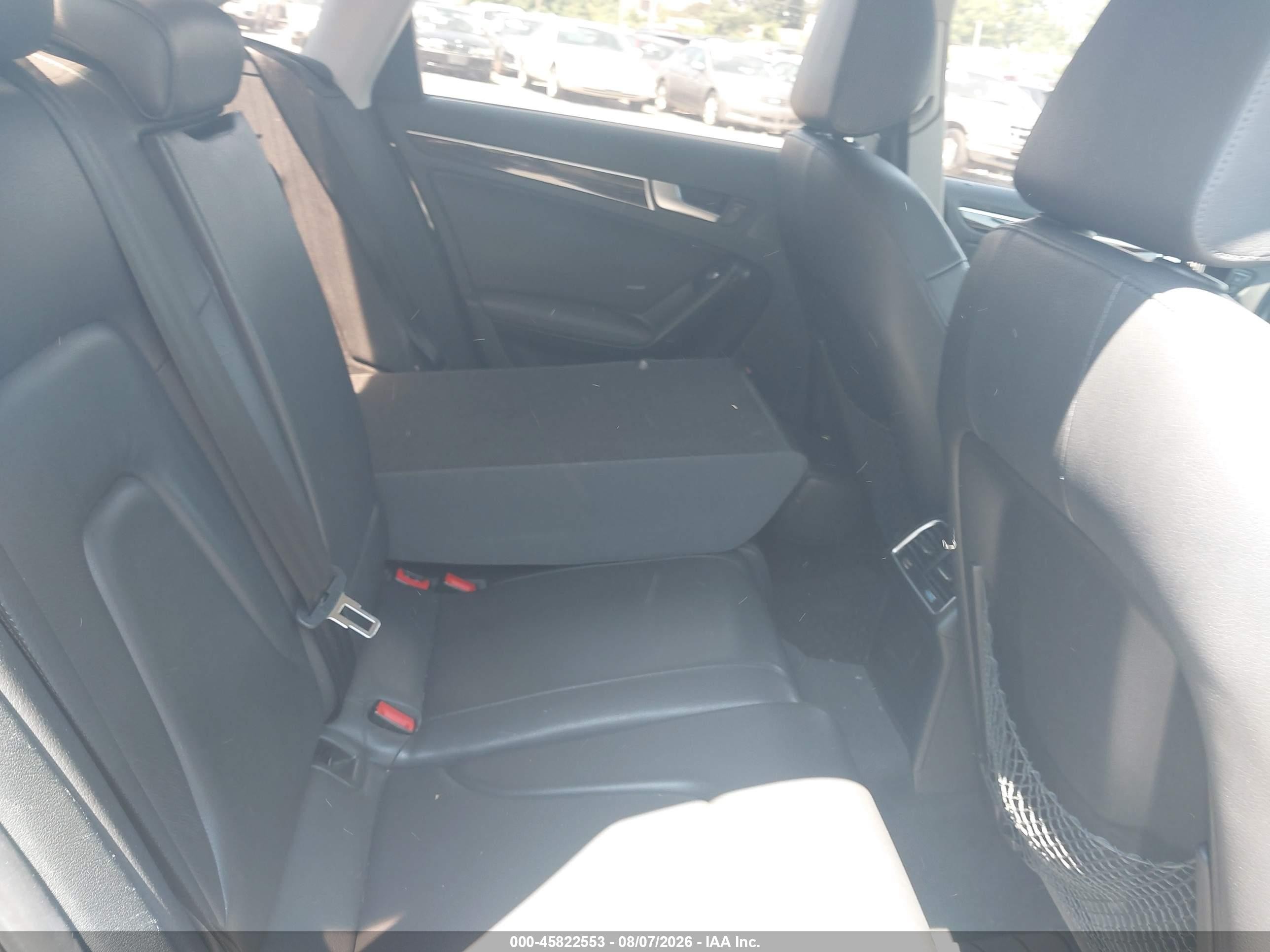 2014 Audi A4 2.0t Premium Черный vin: WAUFFAFL5EA080121