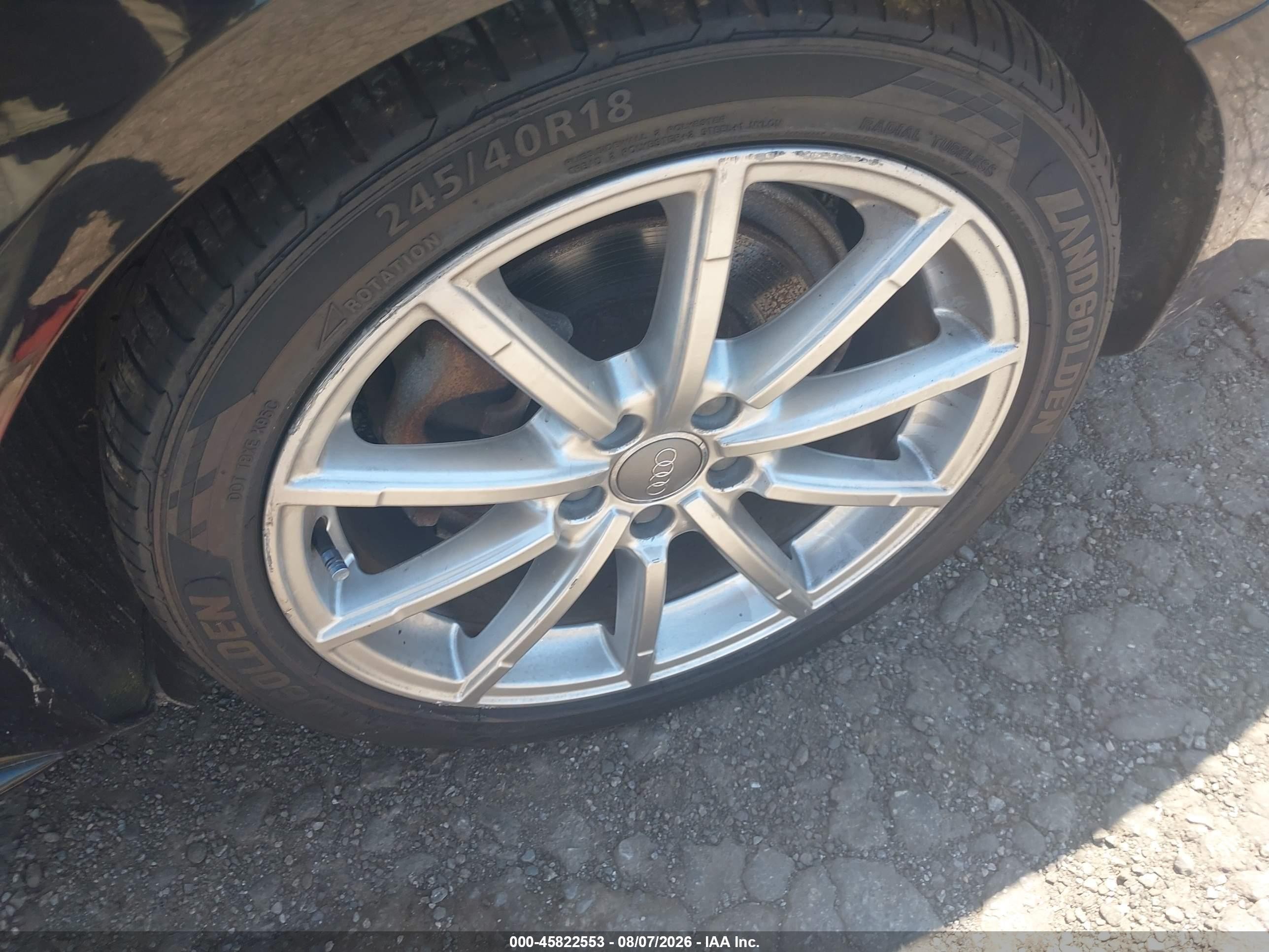 2014 Audi A4 2.0t Premium Черный vin: WAUFFAFL5EA080121
