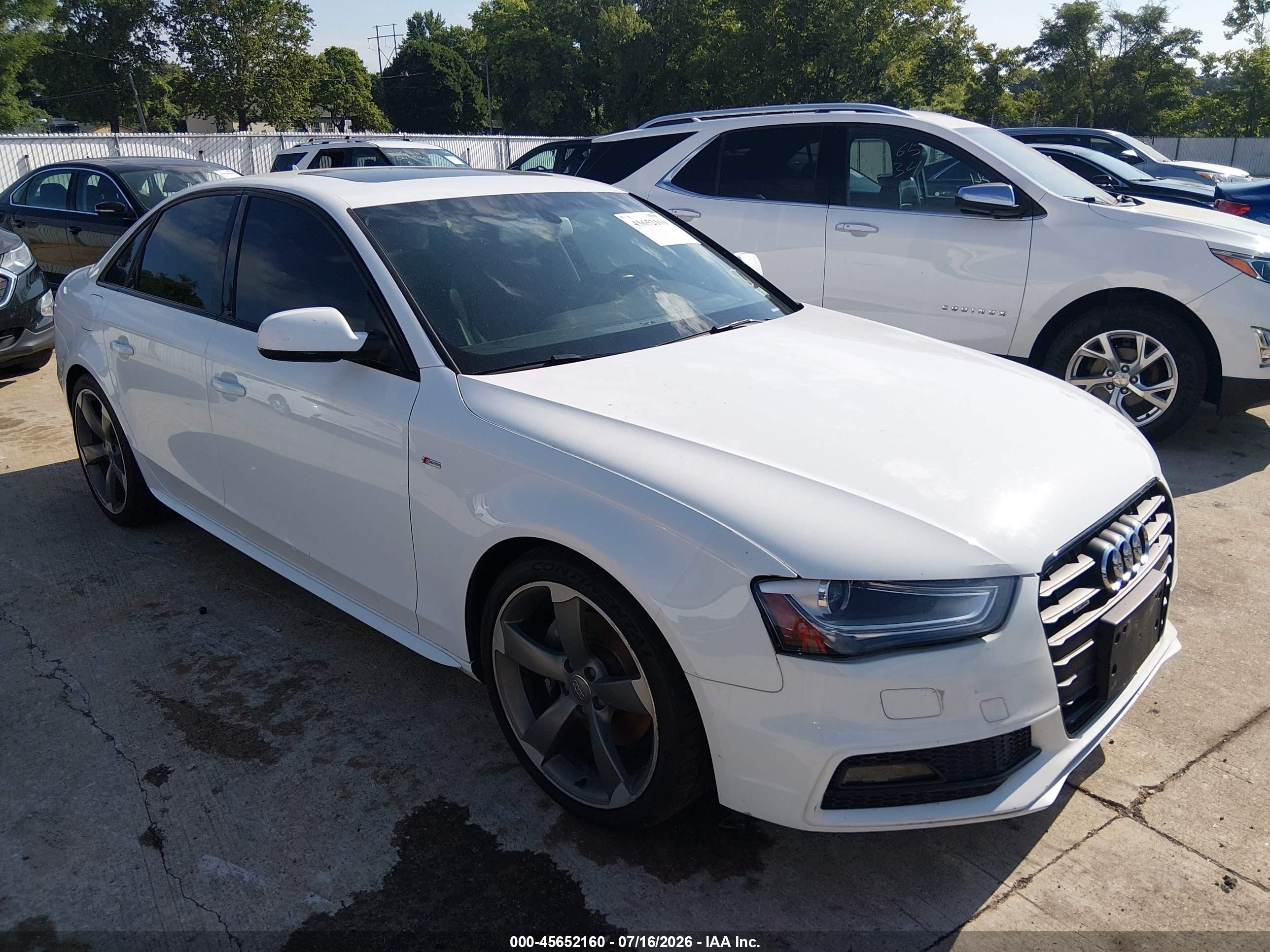 2014 Audi A4 2.0t Premium Белый vin: WAUFFAFL5EN034491
