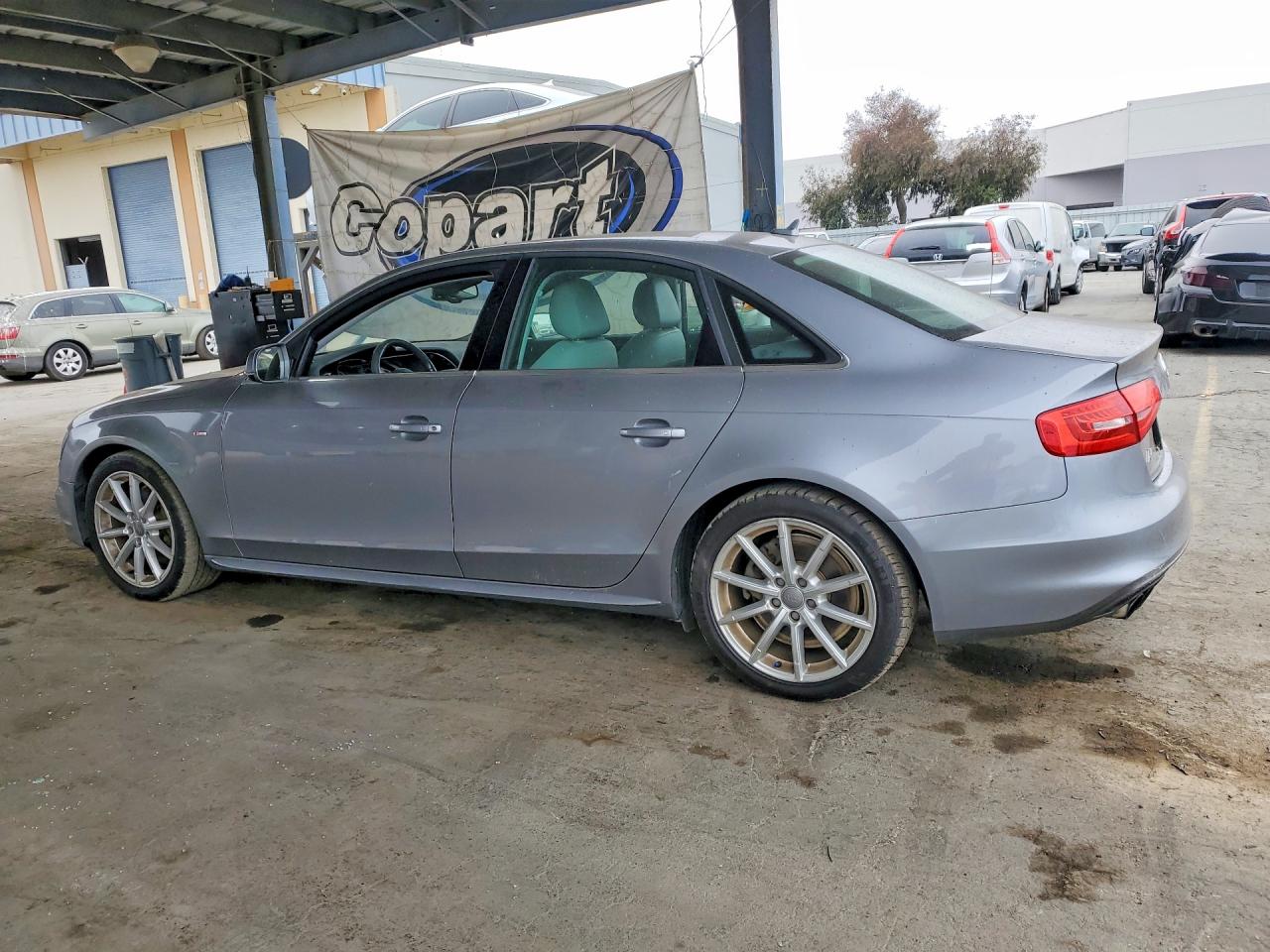 2015 Audi A4 Premium Plus Silver vin: WAUFFAFL5FA083084